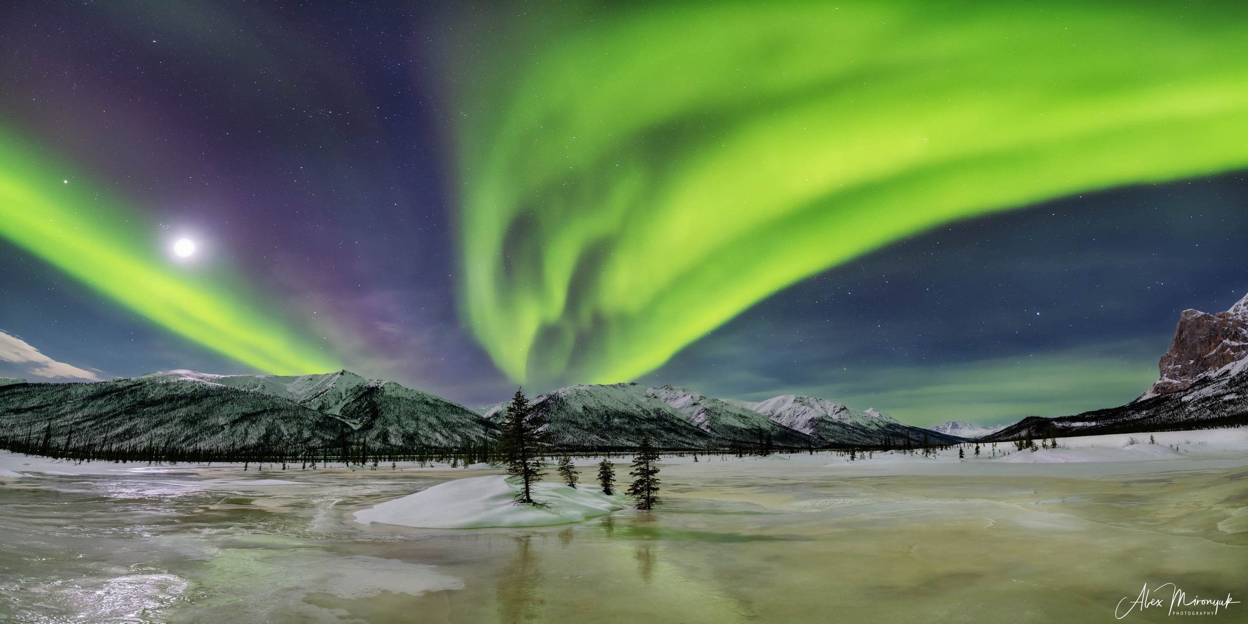 Chasing the Aurora Borealis. Alex Mironyuk Photography