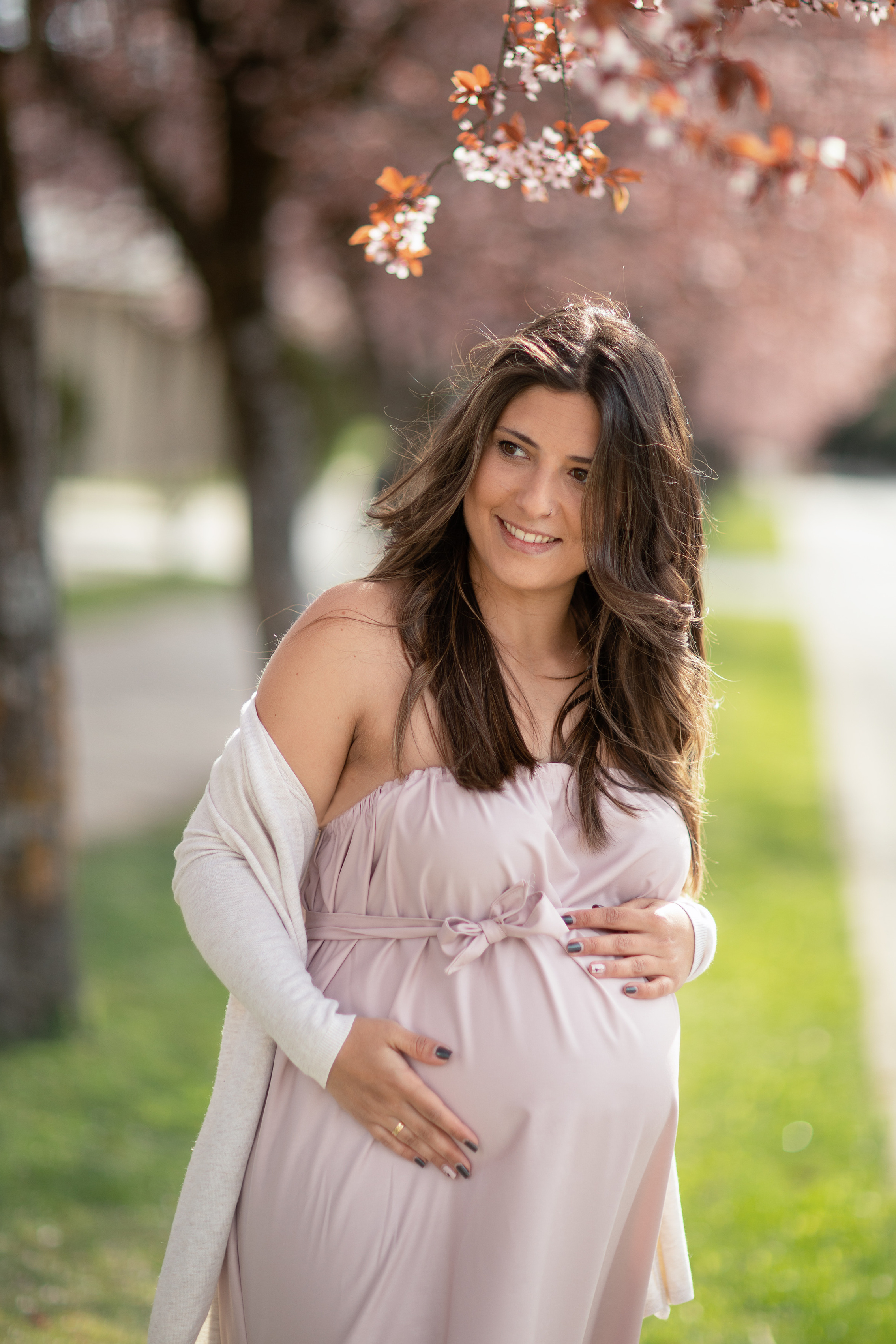 Premamá en Exterior. Fotografía de Eventos, Embarazo y Familiar en Pirineos