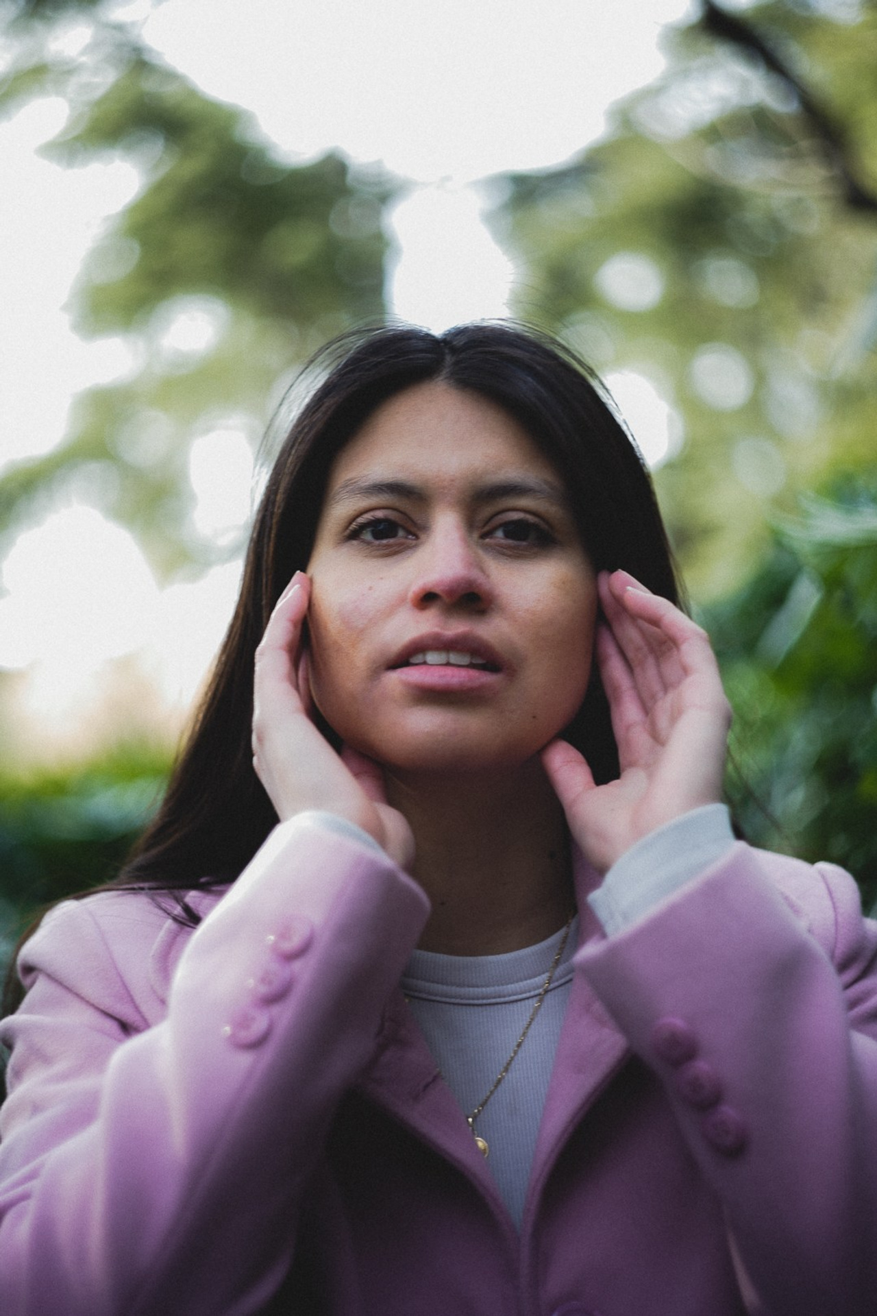 Retratos en primavera en Gran Vía en Madrid. Carlos Medina Fotógrafo de retratos ubicado en Madrid, España