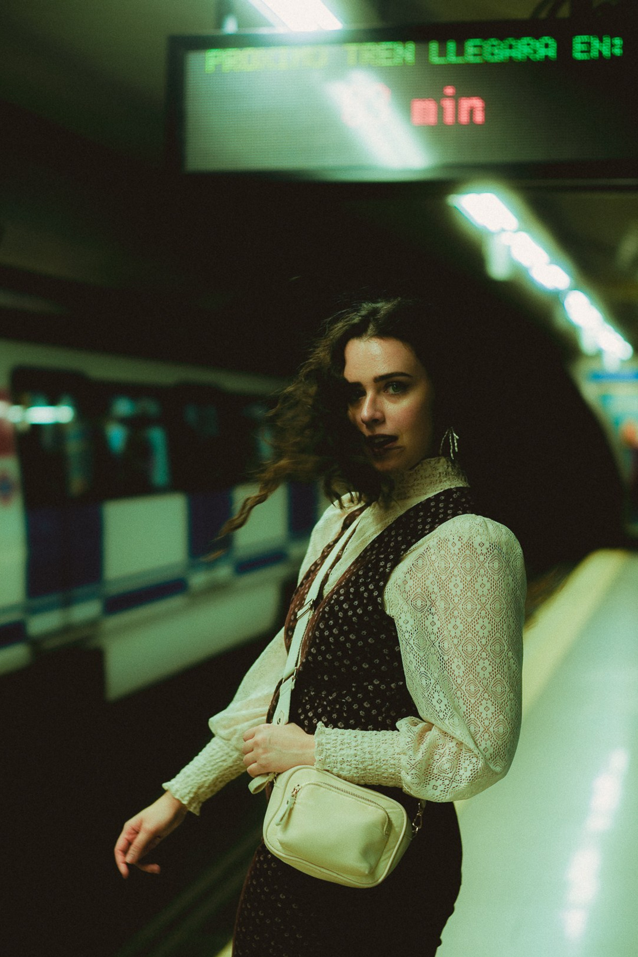 Sesión de fotos en Templo de Debod en primavera. Carlos Medina Fotógrafo de retratos ubicado en Madrid, España