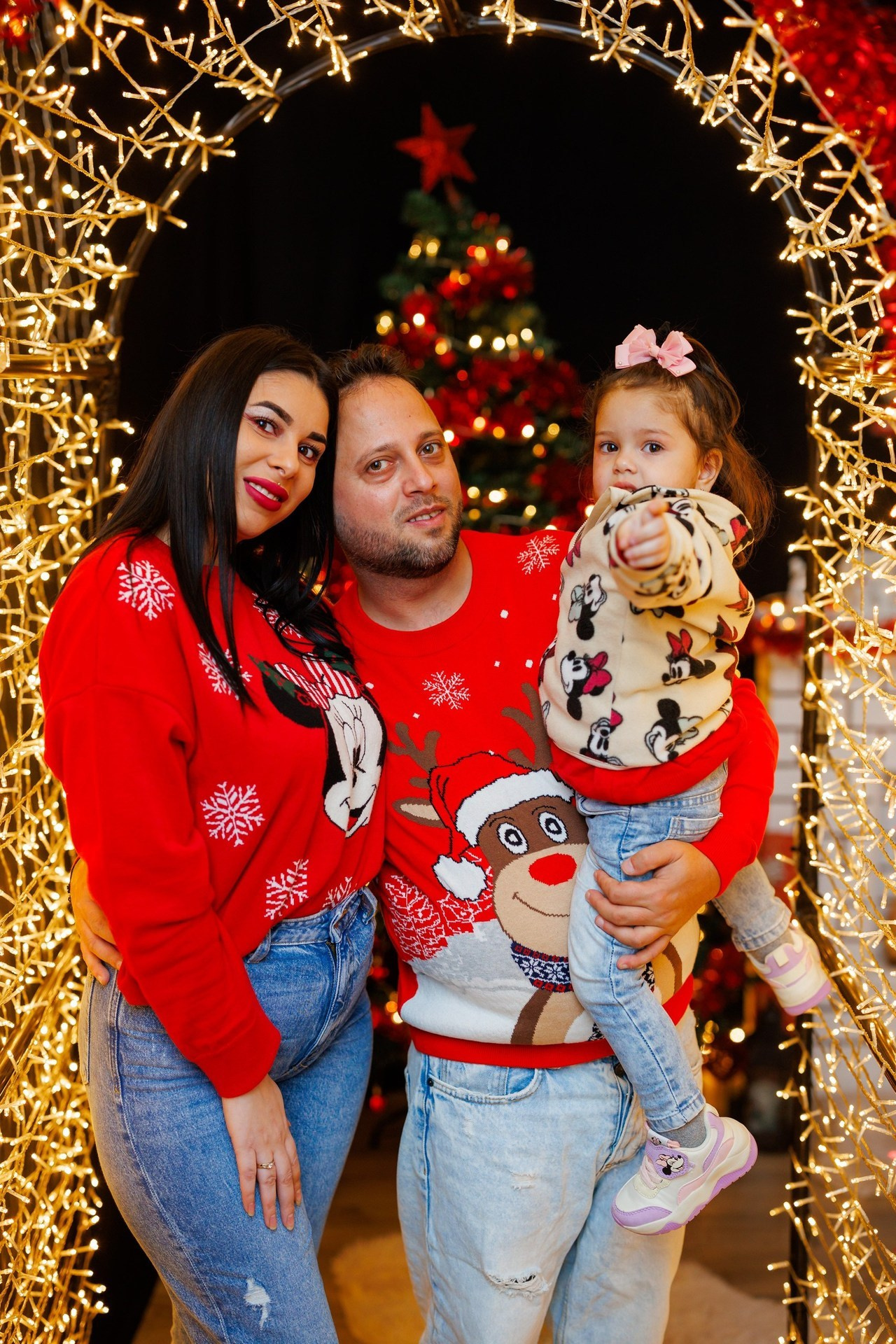 Recenzii. Fotograf în România Moraru Sergiu