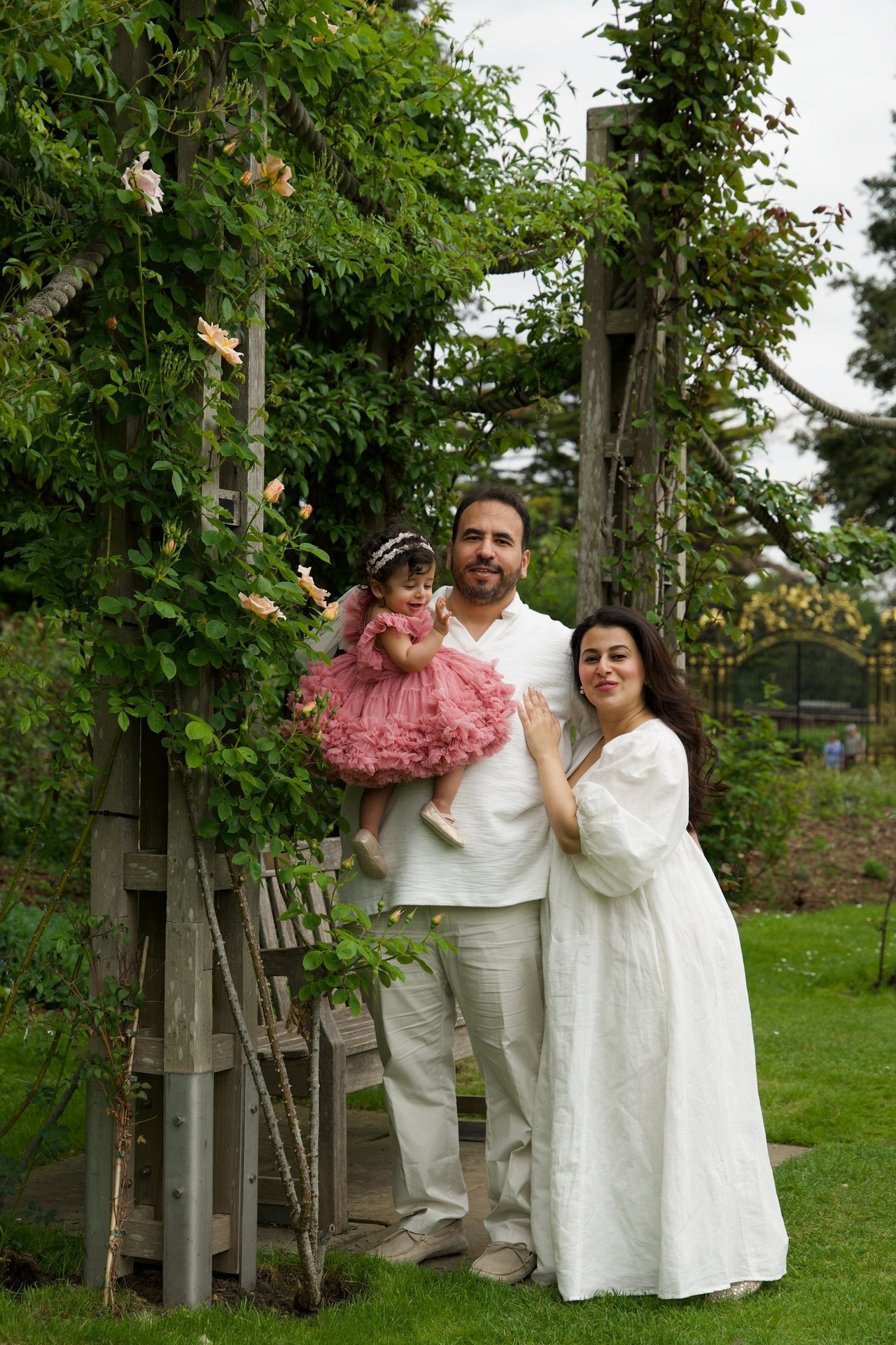 REVIEWS. FAMILY AND WEDDING PHOTOGRAPHER IN LONDON MARINA RIVA