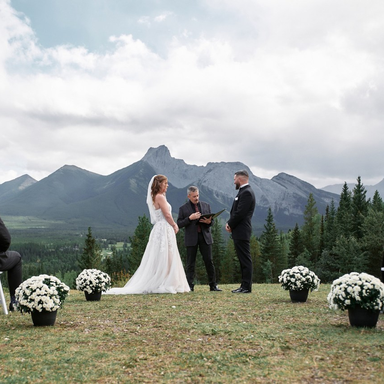 Photographer Andrii Bielikov Feedback. Calgary wedding photo and video. Photographer Andrii Bielikov