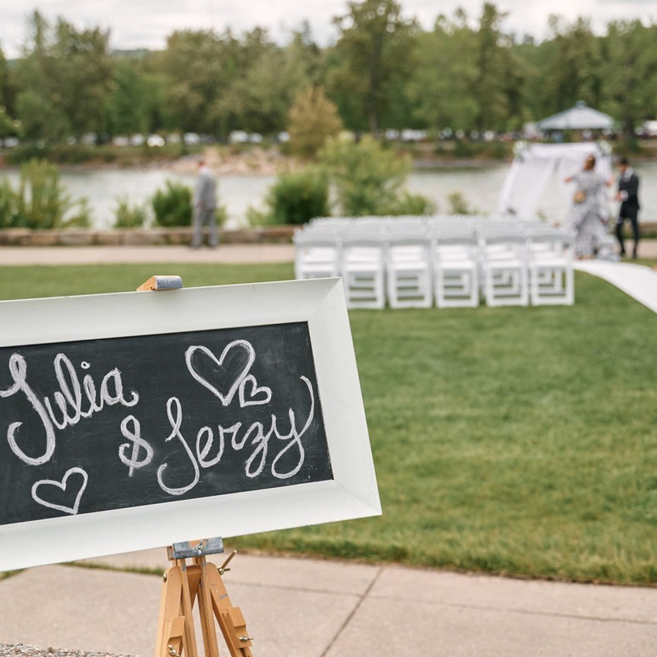 Photographer Andrii Bielikov Feedback. Calgary wedding photo and video. Photographer Andrii Bielikov