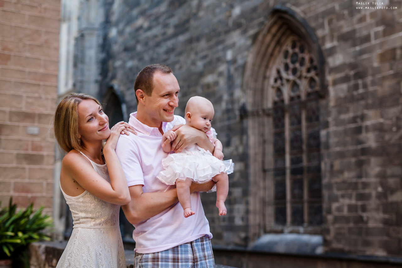 VIKA, ANDREW Y ALEXANDER