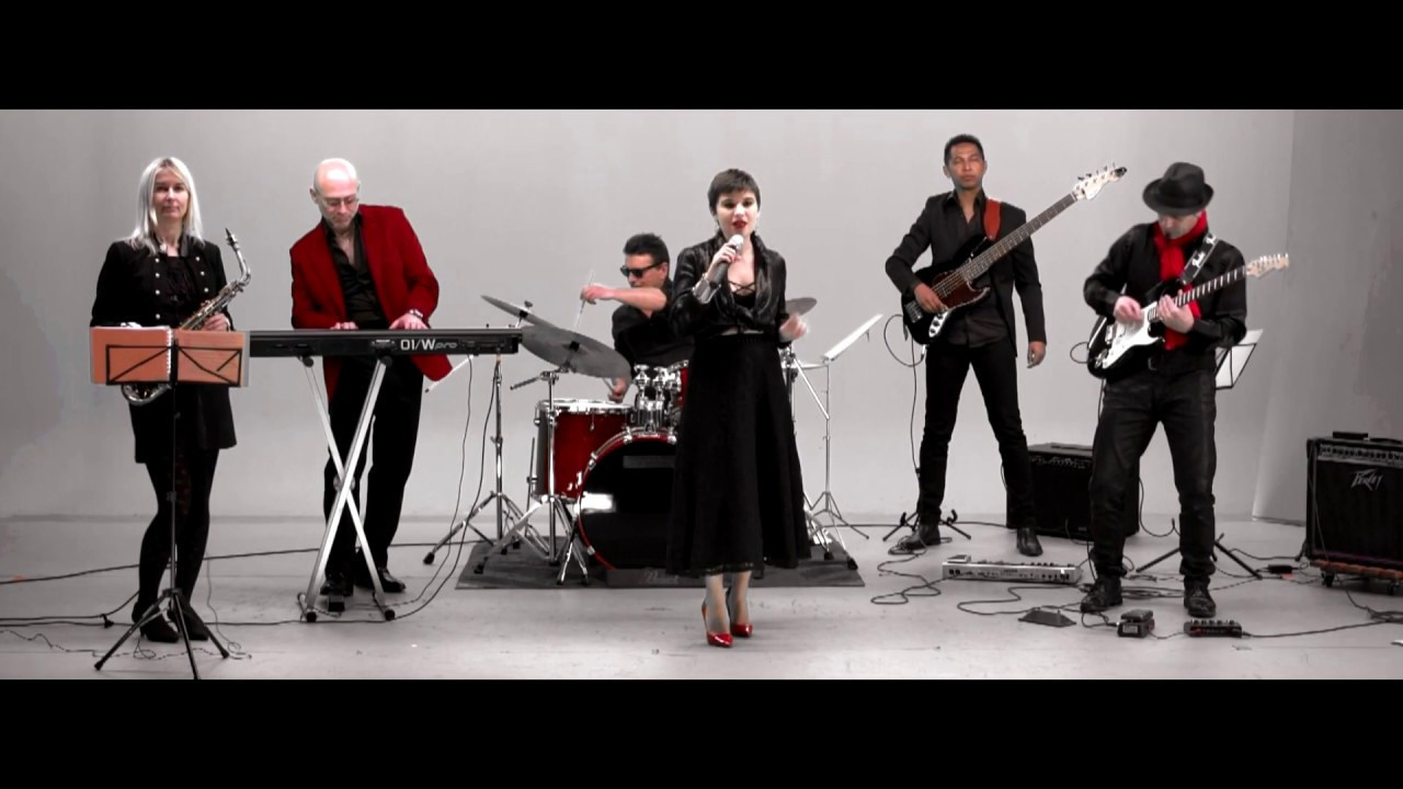 Made In Love 💿. Vernov Production & AKKA Music en association CASIdAF & BRUCEF