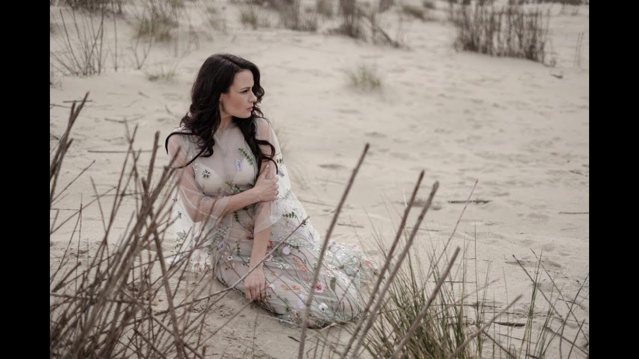 VITA AXEL. Portrait photographer in Germany and all over Europe Mischa Blank