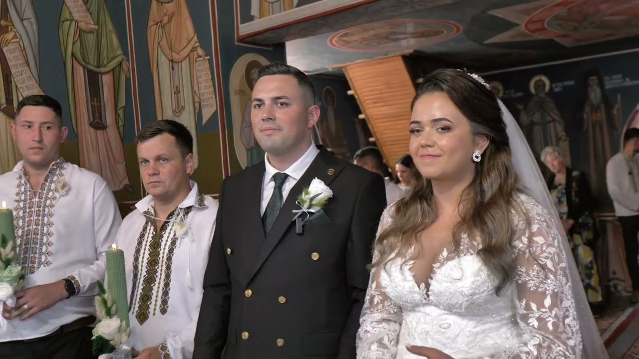 Cerasela & Mihai. Dragosbaciuartphotographer