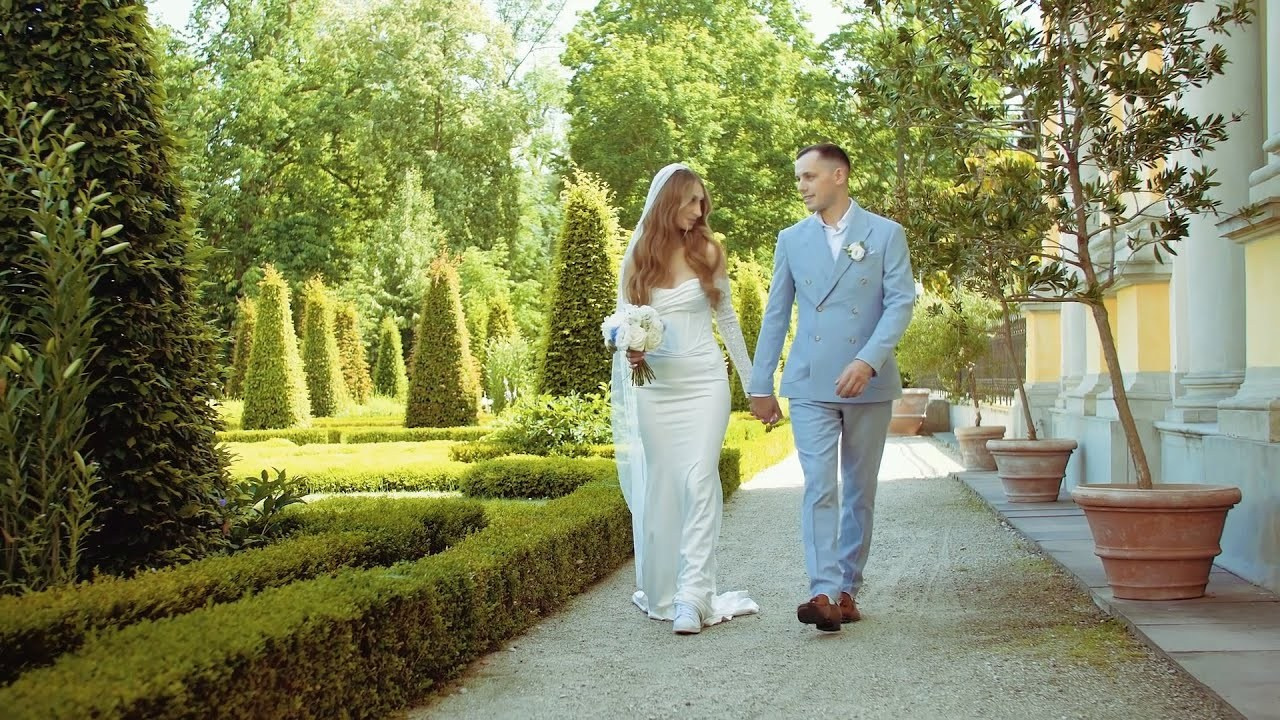 Wedding short clip. Wedding photographer and videographer Europe