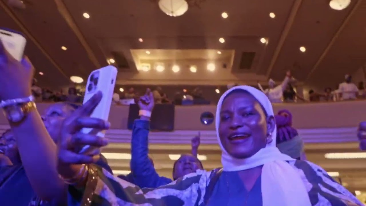 Praise the Almighty London with Tope Alabi. Sola SLY | London Photographer and Videographer