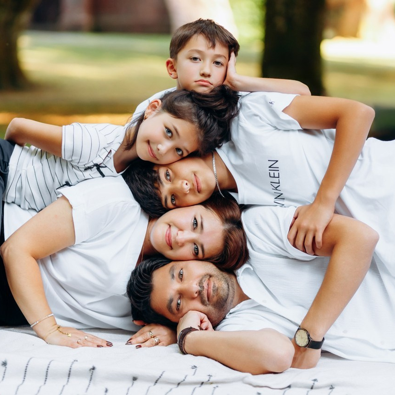 Feedback. Wedding and Family Photograph