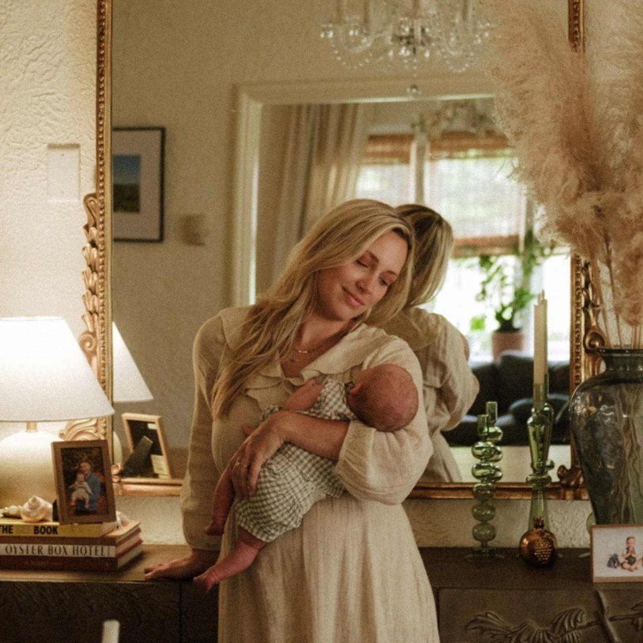 Family Photography Experience in Richmond, VA | Honest & Heartfelt Moments. Family Photographer Anna Dobrovolskaia | Richmond, VA