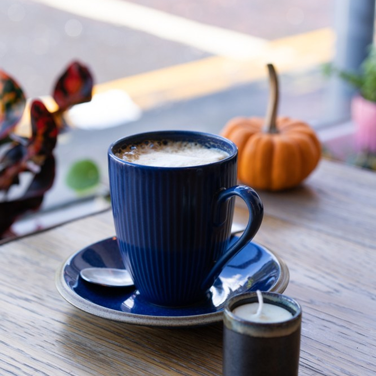 Hata cafe. Photographer & Tour Guide Based in Scotland