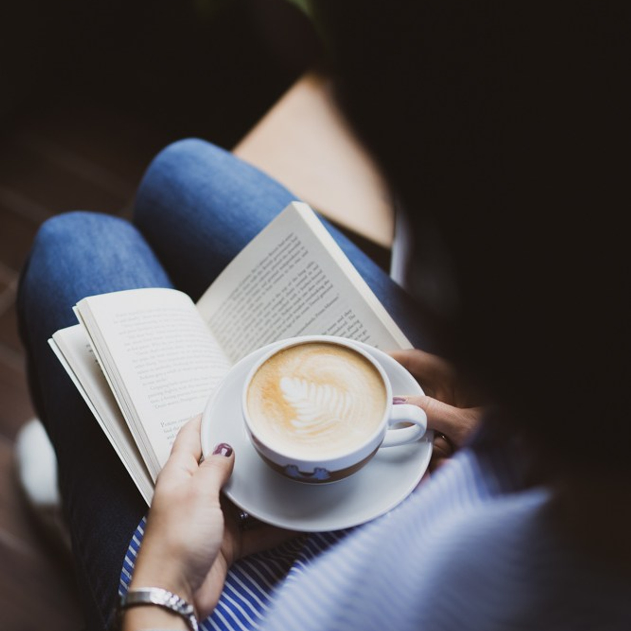 Cafe Angel. Photographer & Tour Guide Based in Scotland