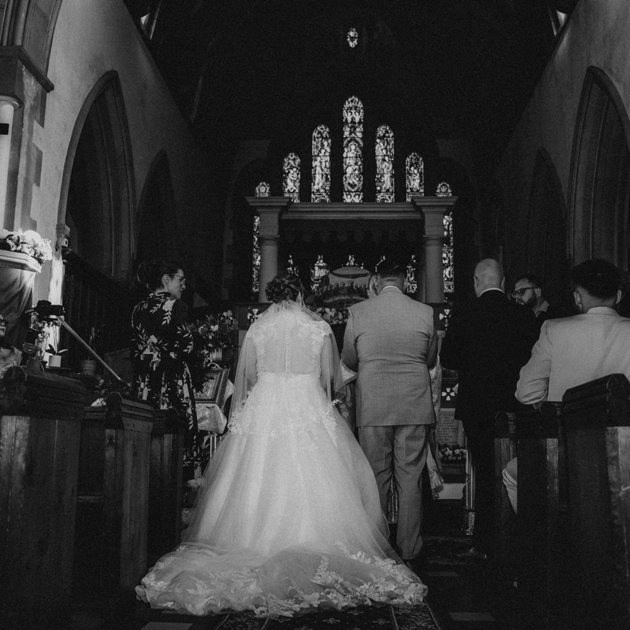 RECENZII. TANTAN IONUT FOTO & FILM