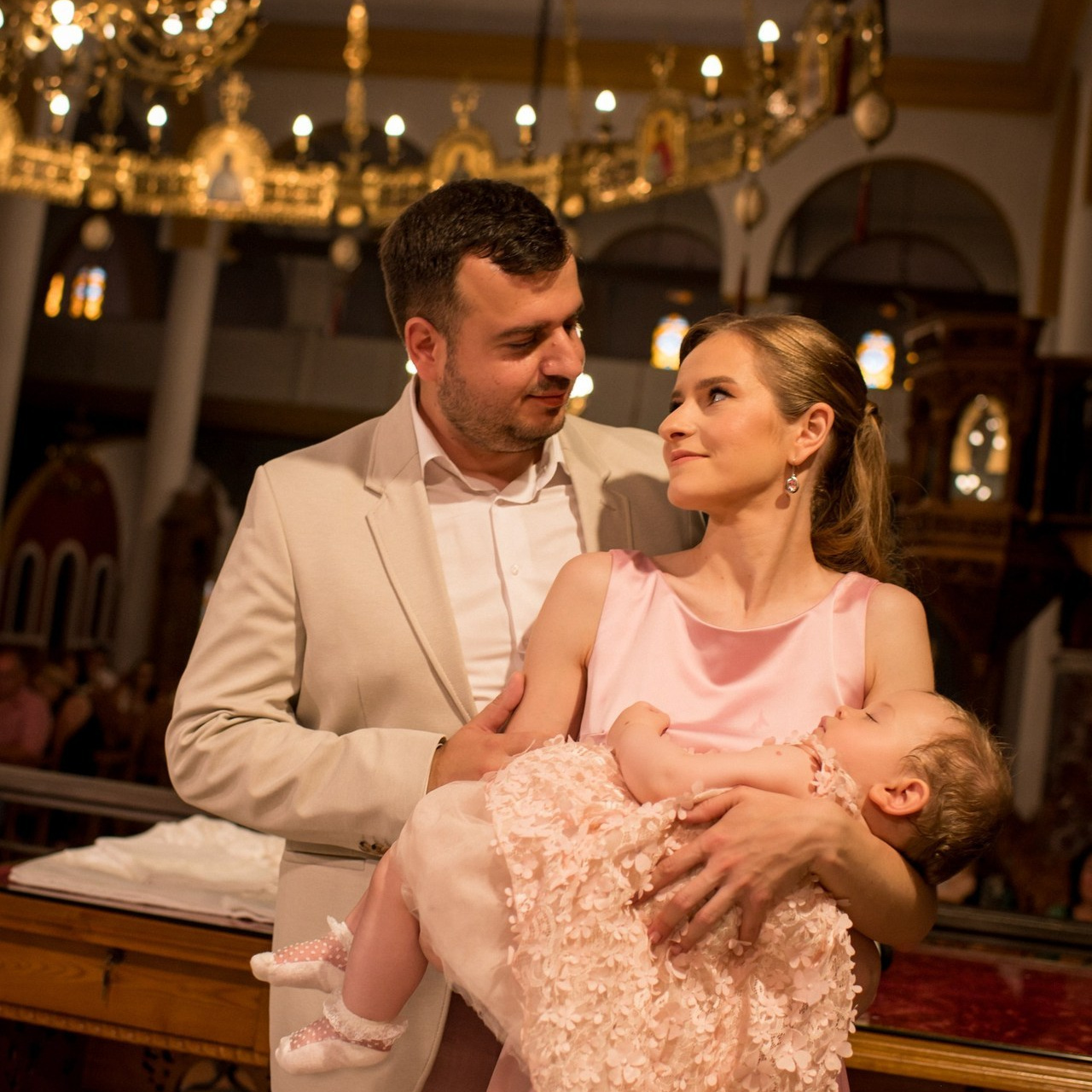 Testimonials. Семейная, детская, портретная и предметная фотосъемка в Салониках