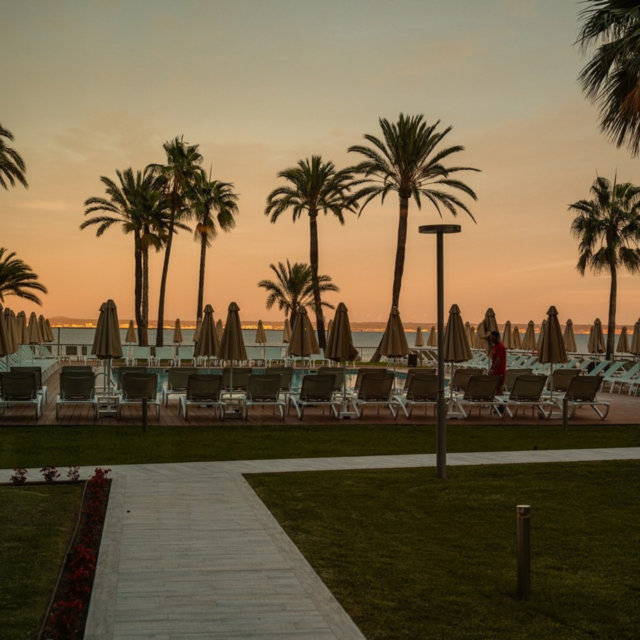 Mallorca Photographer Testimonial pages. Some referrals from clients. Mallorca Wedding, Corporate & Social Photographer