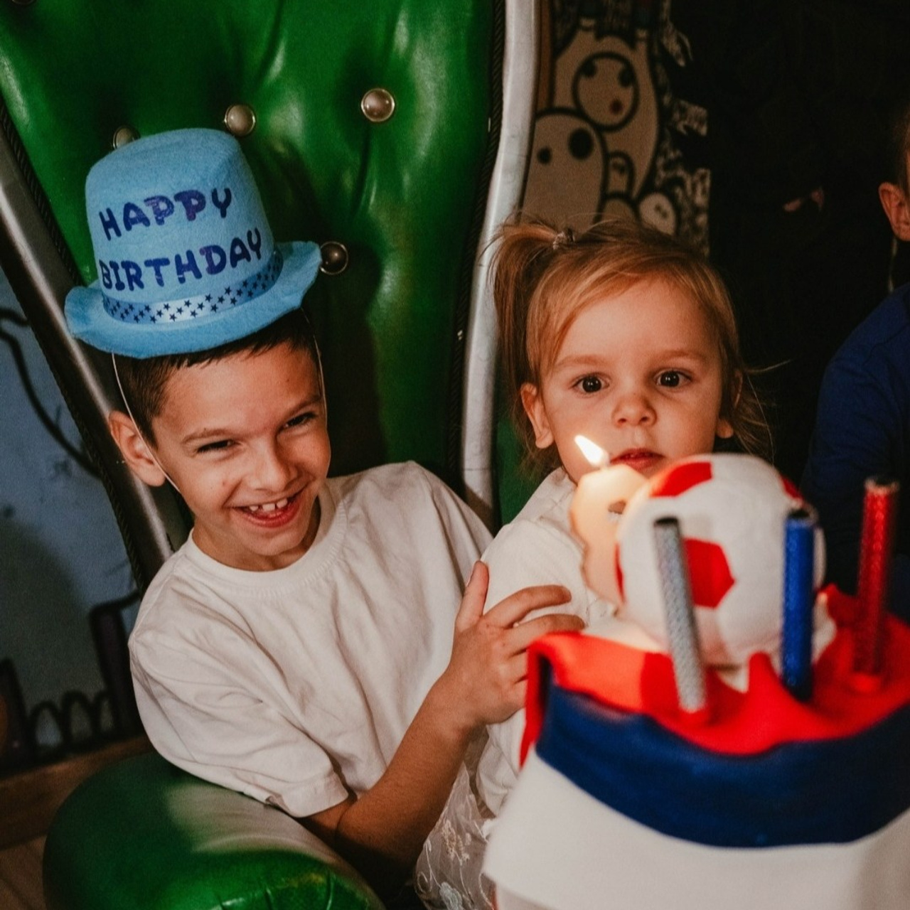 VAŠI UTISCI. Dečiji i porodični fotograf