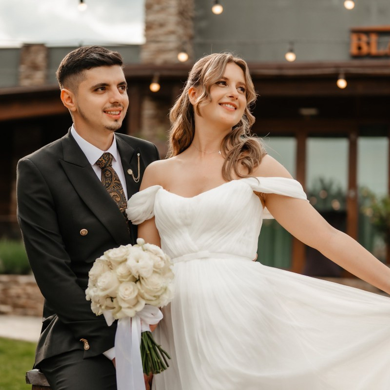 Feedback. Wedding & Family Photographer