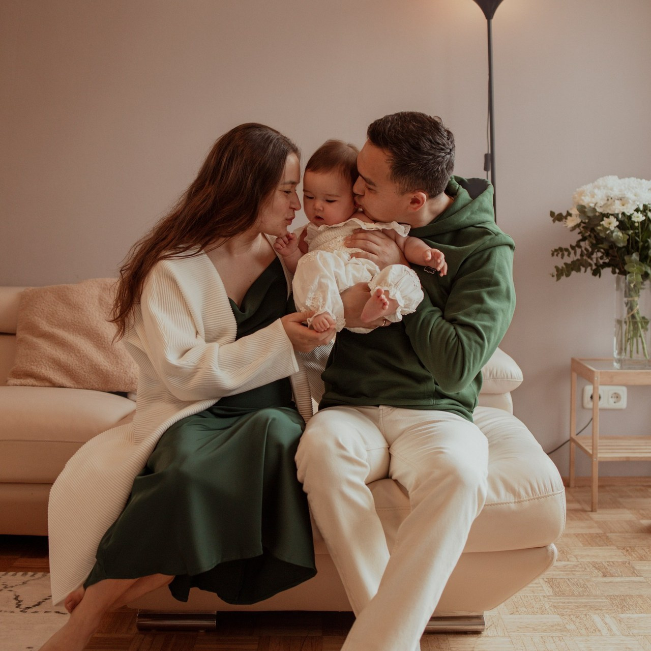 Children’s Birthday & Cake Smash Photoshoot in Dresden | Modern Kids Studio Photography. Family & Maternity Photographer in Dresden Tatiana Mudryak