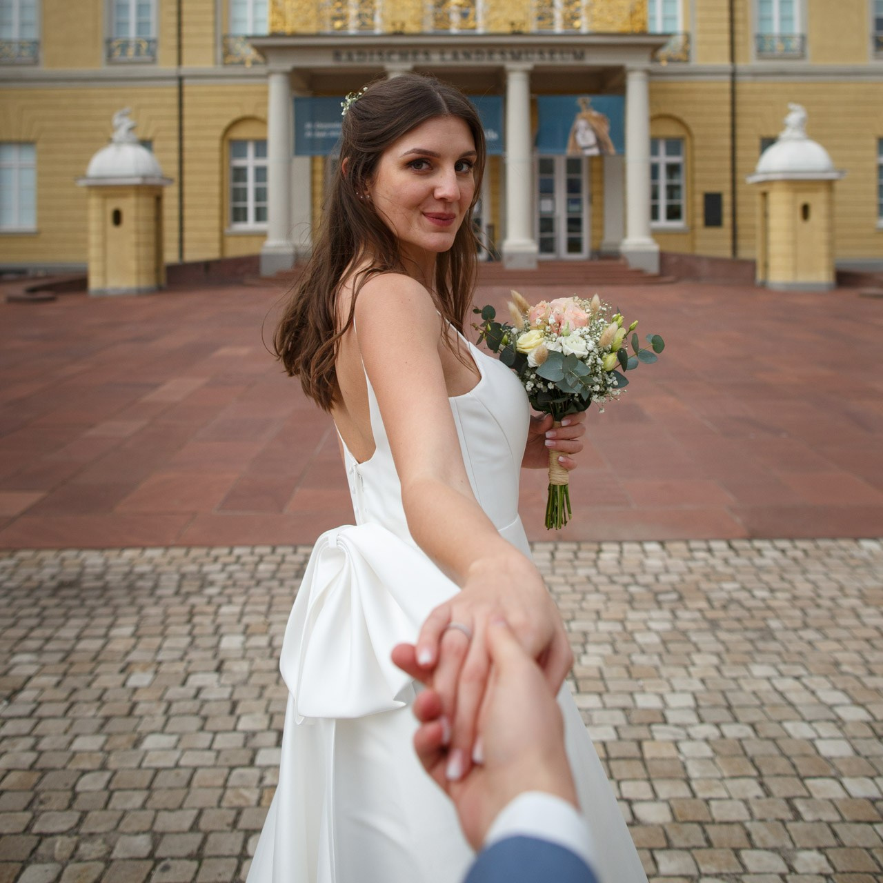 Standesamt Schloss Karlsruhe / Svenja & Alex
