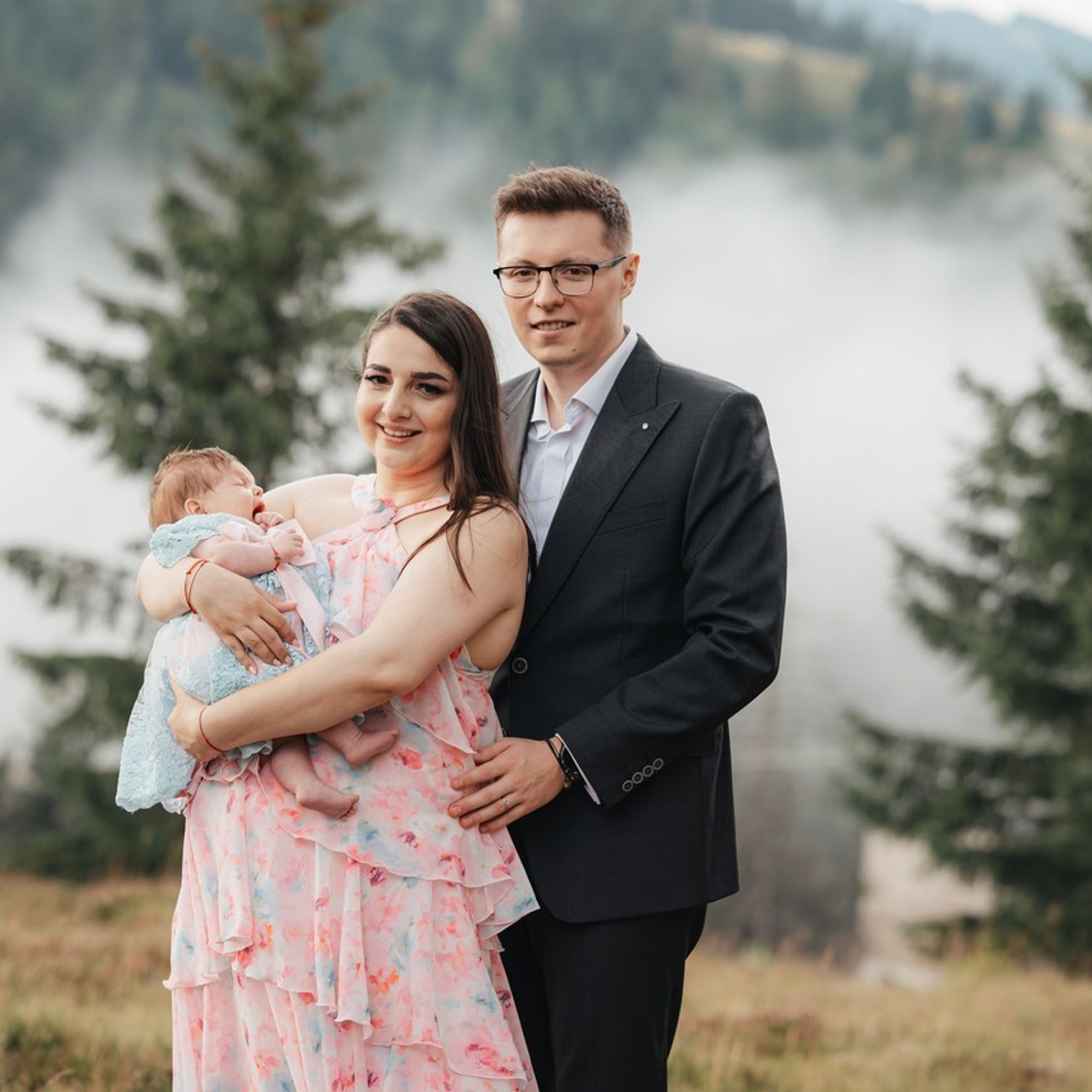 Recenzii. Minimalistart