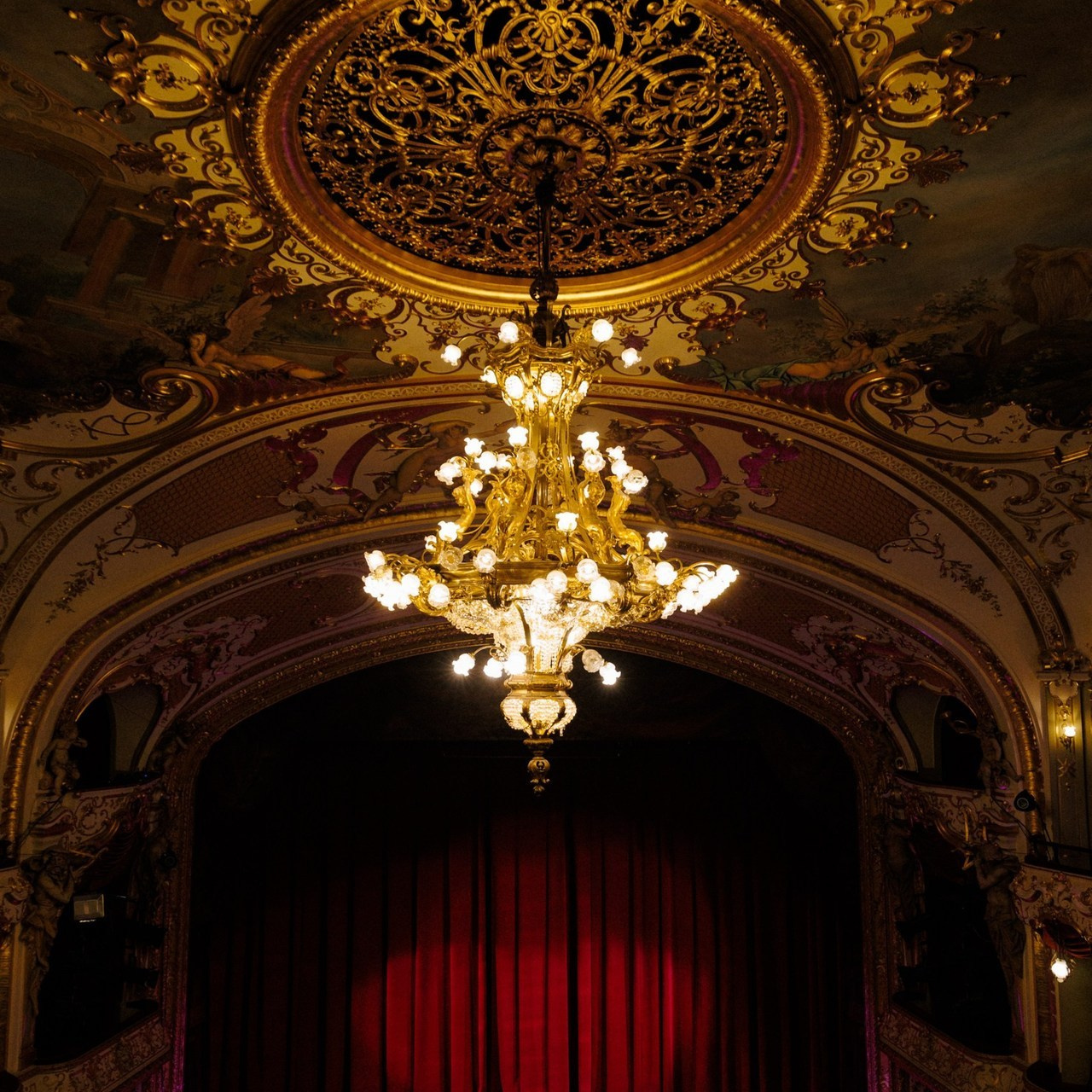 Recenziile. Iurkovski PHOTOGRAPHY in Europe. Luxury destination weddings and events