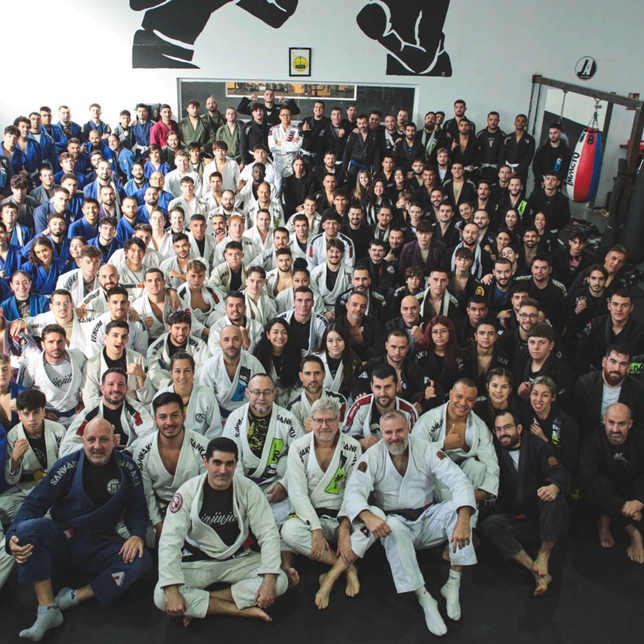 Testimonios. Principal