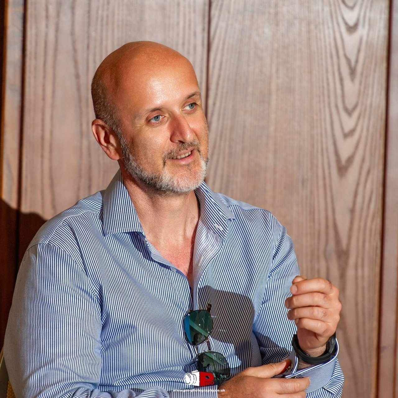 REVIEWS. Pro-Photography