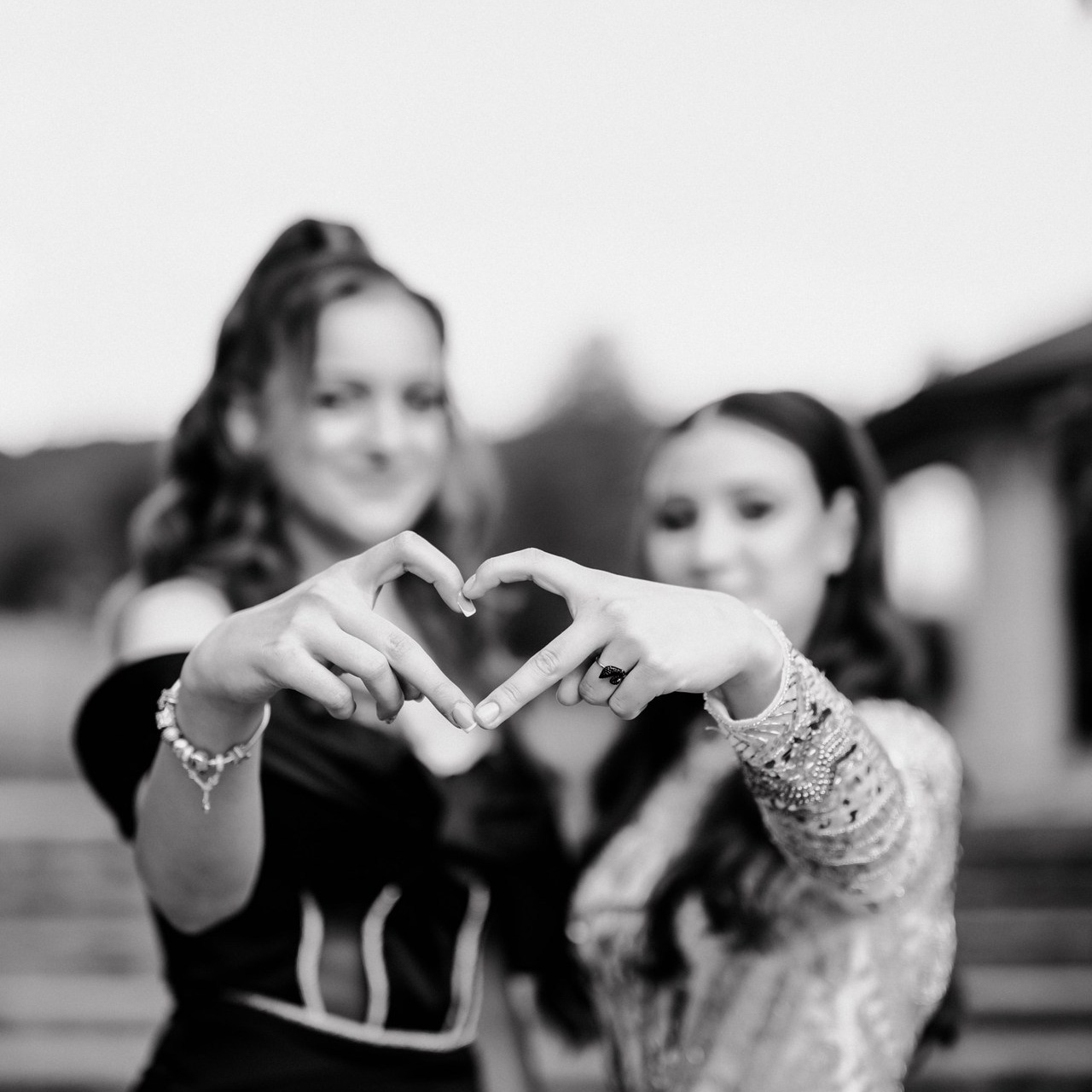 Recenzii - efen Studio. Fotografie & Videografie evenimente - Suceava, Romania