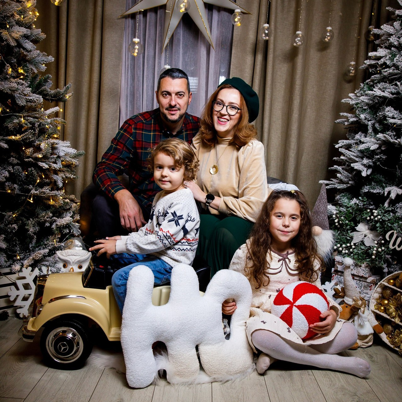 Recenzii Website. Dream Studio Galați – ședințe foto profesionale pentru familie, portrete și evenimente