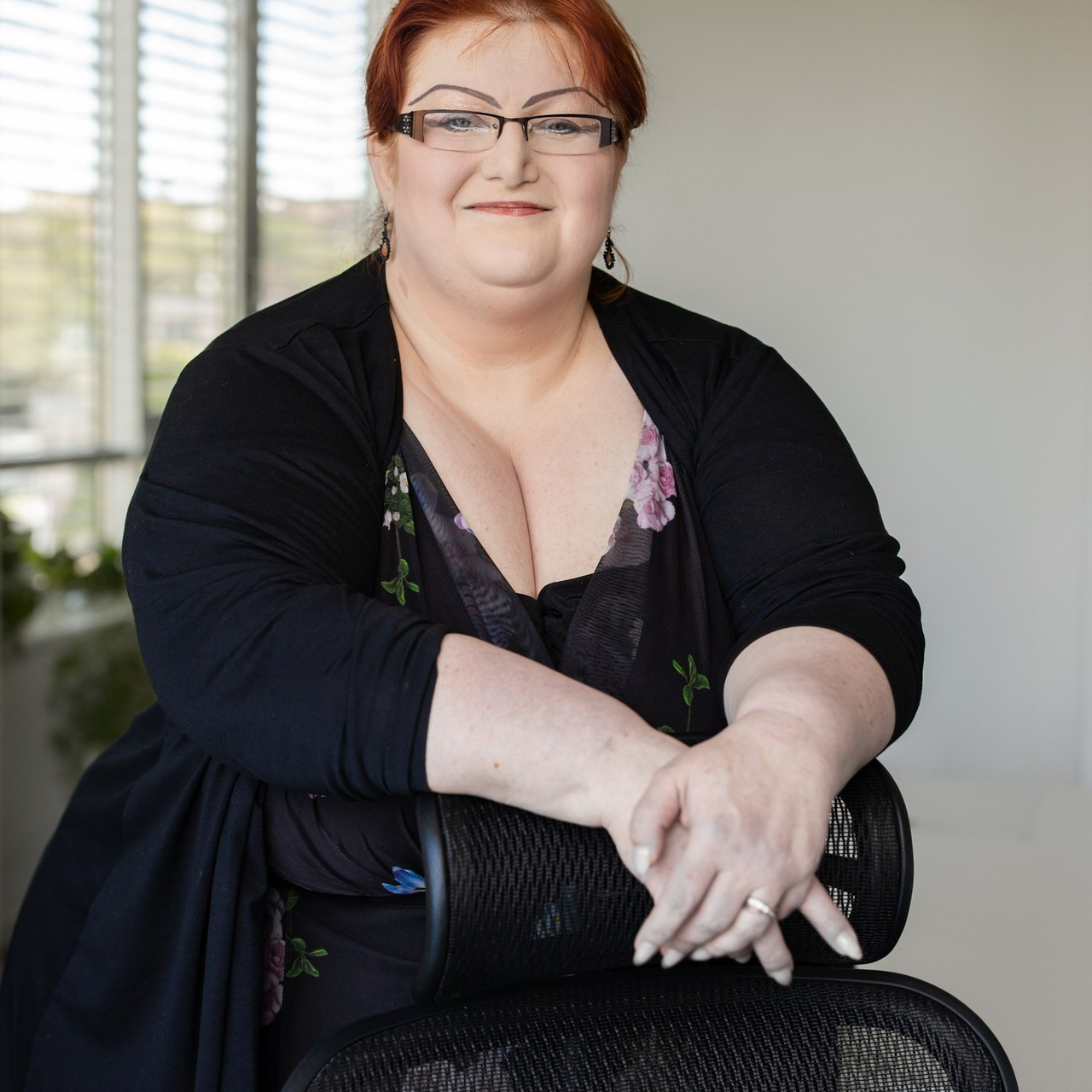 Recenze. Dana Lišková — Empatická fotografka | Introspektivní umělkyně | Neurodivergentní koučka| Zakladatelka Artepy.cz