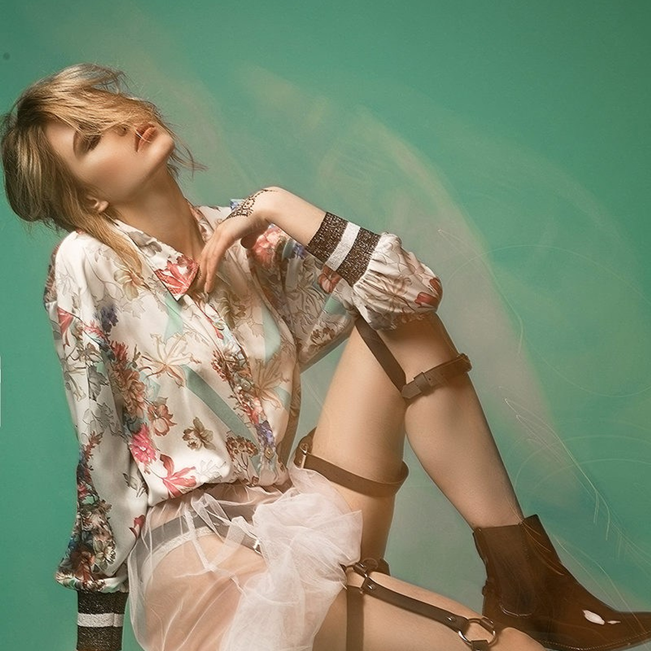 Séance photo pour la nouvelle collection de la créatrice Irina Usmanova