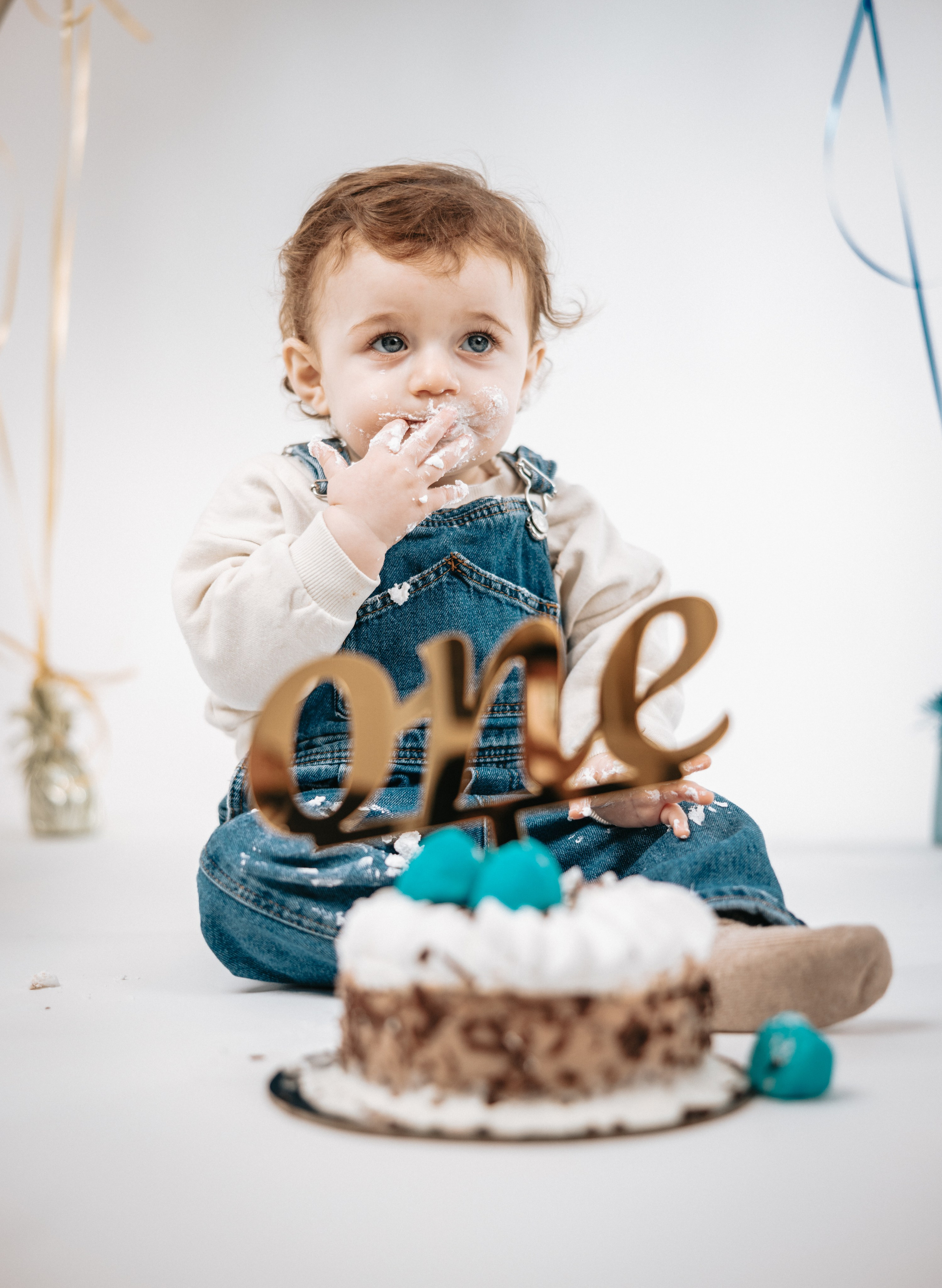 Nikolas Cake Smash Photoshoot