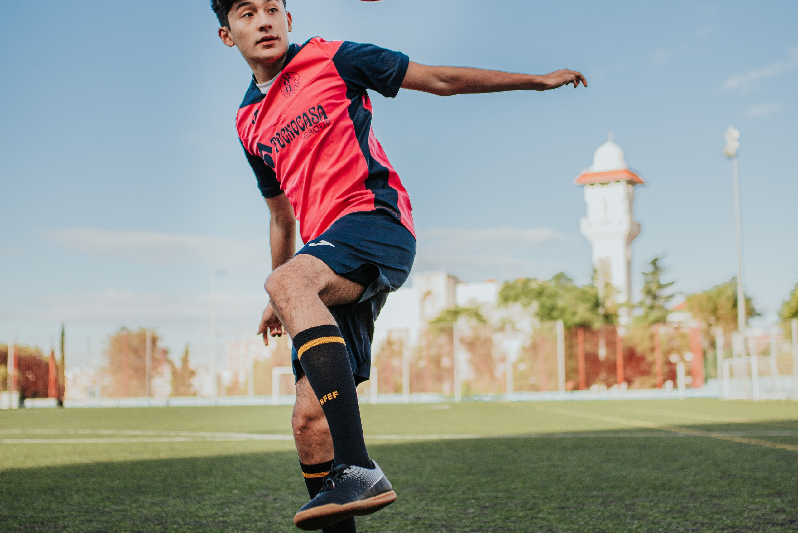 «Los recuerdos más valiosos merecen ser capturados con amor y calidad. En Rainbox Estudio en Torrejón de Ardoz inmortalizamos los momentos más especiales de tu vida con una experiencia cálida, profesional y cercana.»