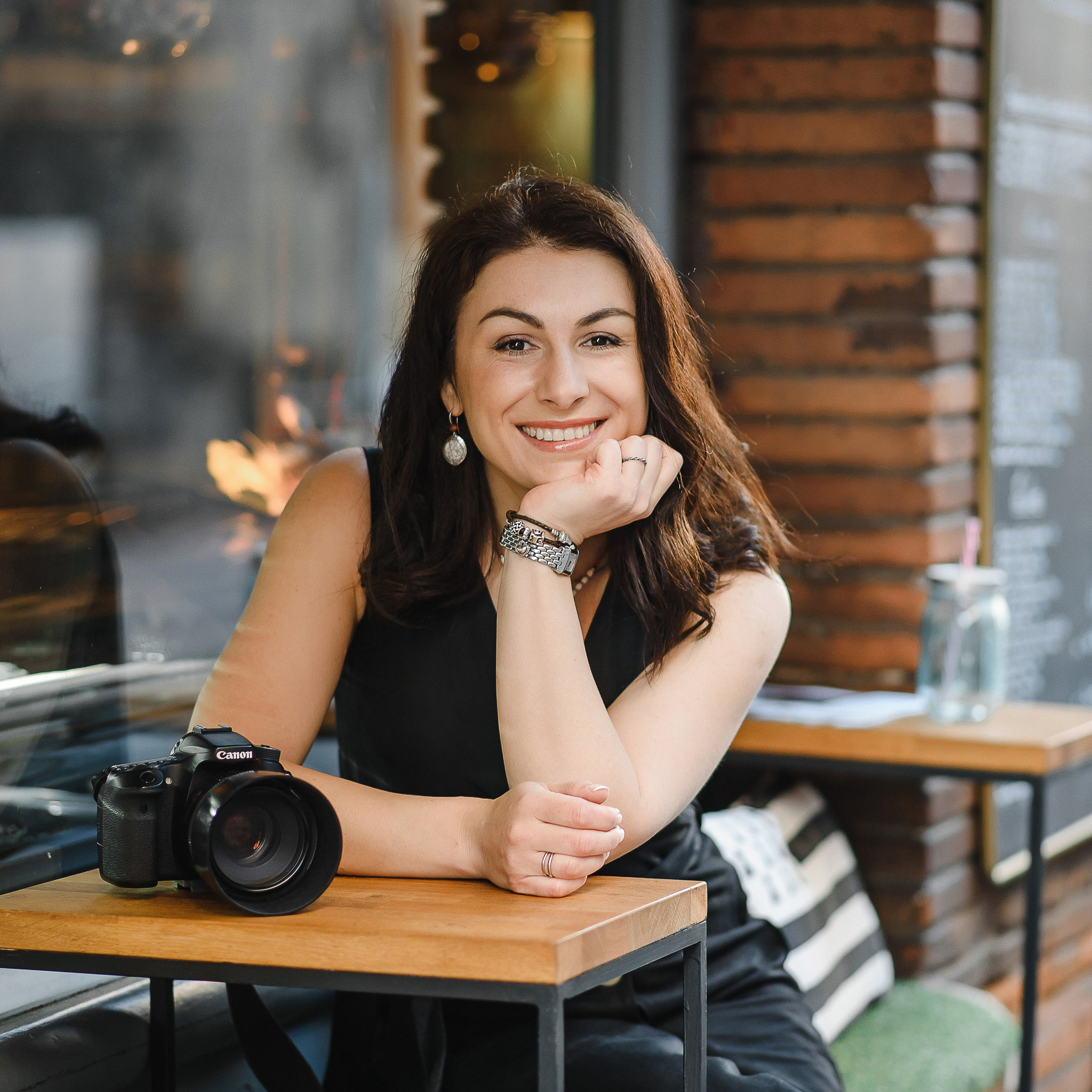 What to wear for Toulouse photoshoot. Eugenie Smirnova — wedding, corporate and lifestyle photographer in Toulouse and Southwest France