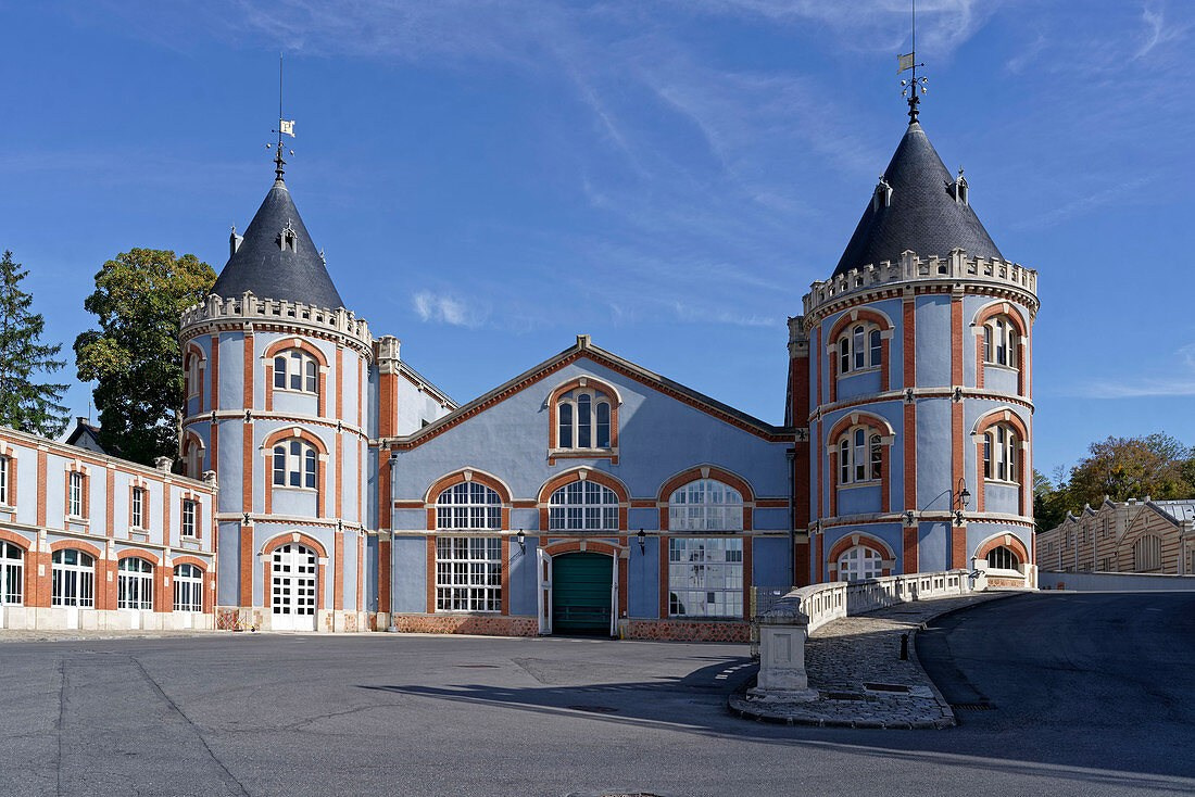 A Photographer’s Journey Through Champagne: A Corporate Perspective on Three Iconic Maisons. Eugénie Smirnova — Photographe à Toulouse et dans le Sud-Ouest