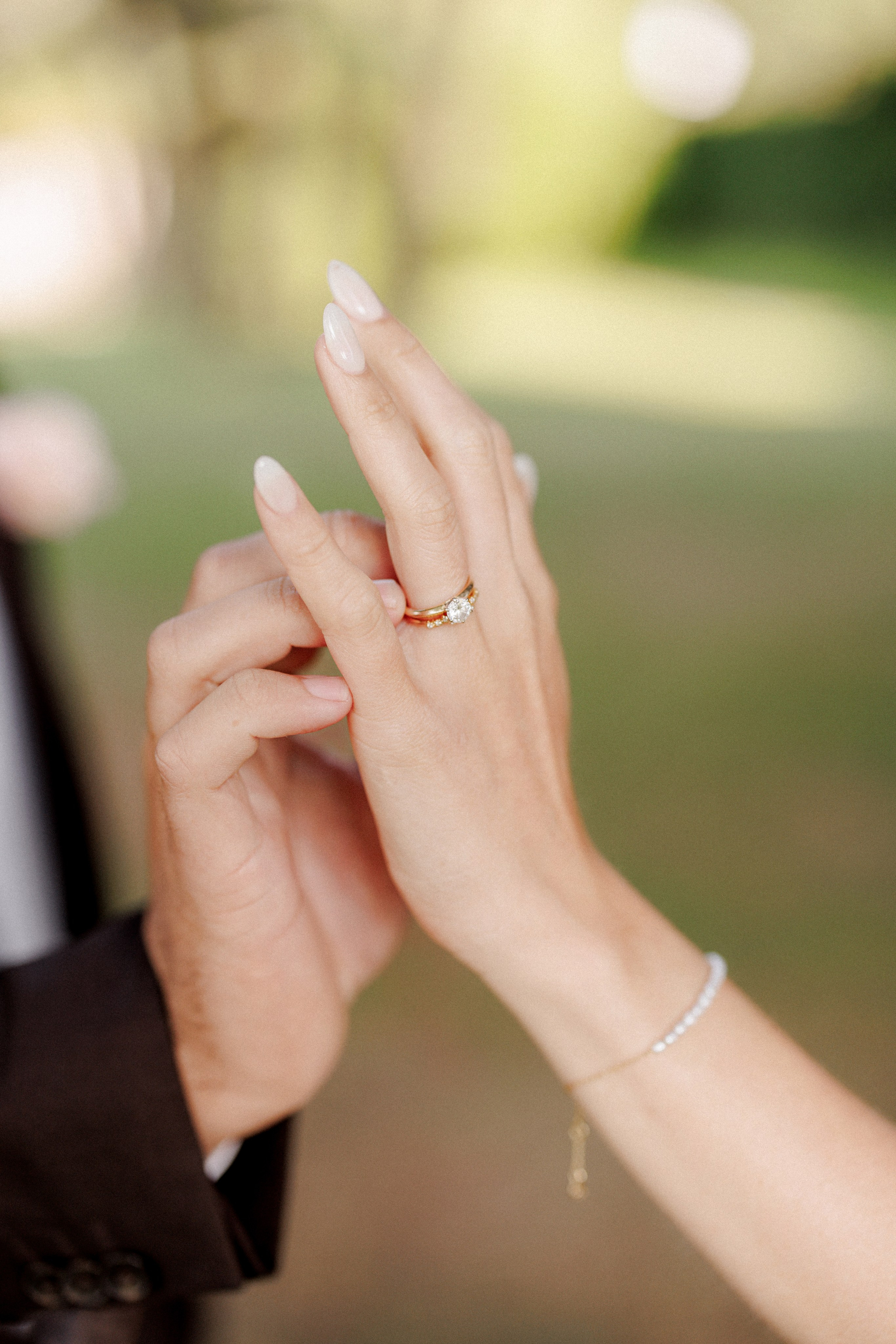 An Early Morning Elopement on Lake Como: A Love Story to Remember. Wedding and Family Photographer Switzerland and Italy. Valeria Diaz