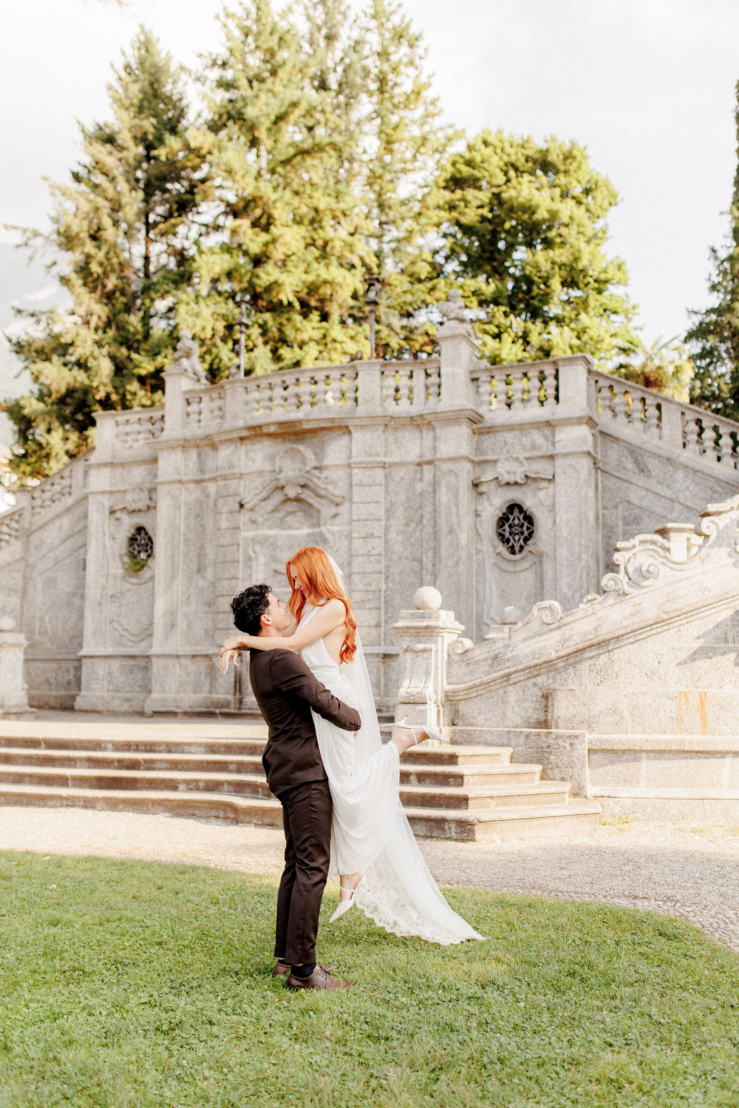An Early Morning Elopement on Lake Como: A Love Story to Remember. Wedding and Family Photographer Switzerland and Italy. Valeria Diaz