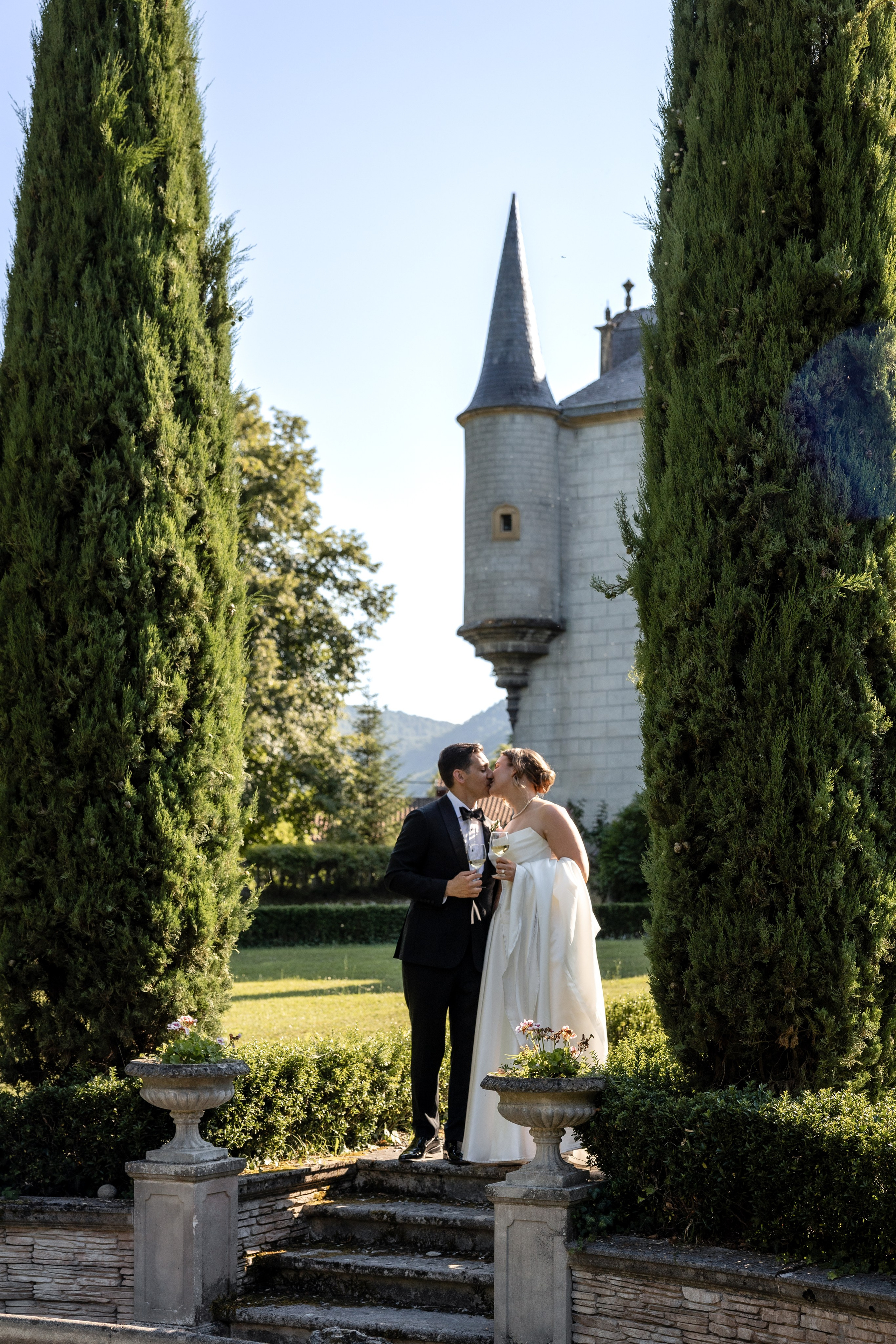 Katie & William. Wedding at Chateau Bagen. Eugénie Smirnova — photographe à Toulouse et dans le sud-ouest de la France