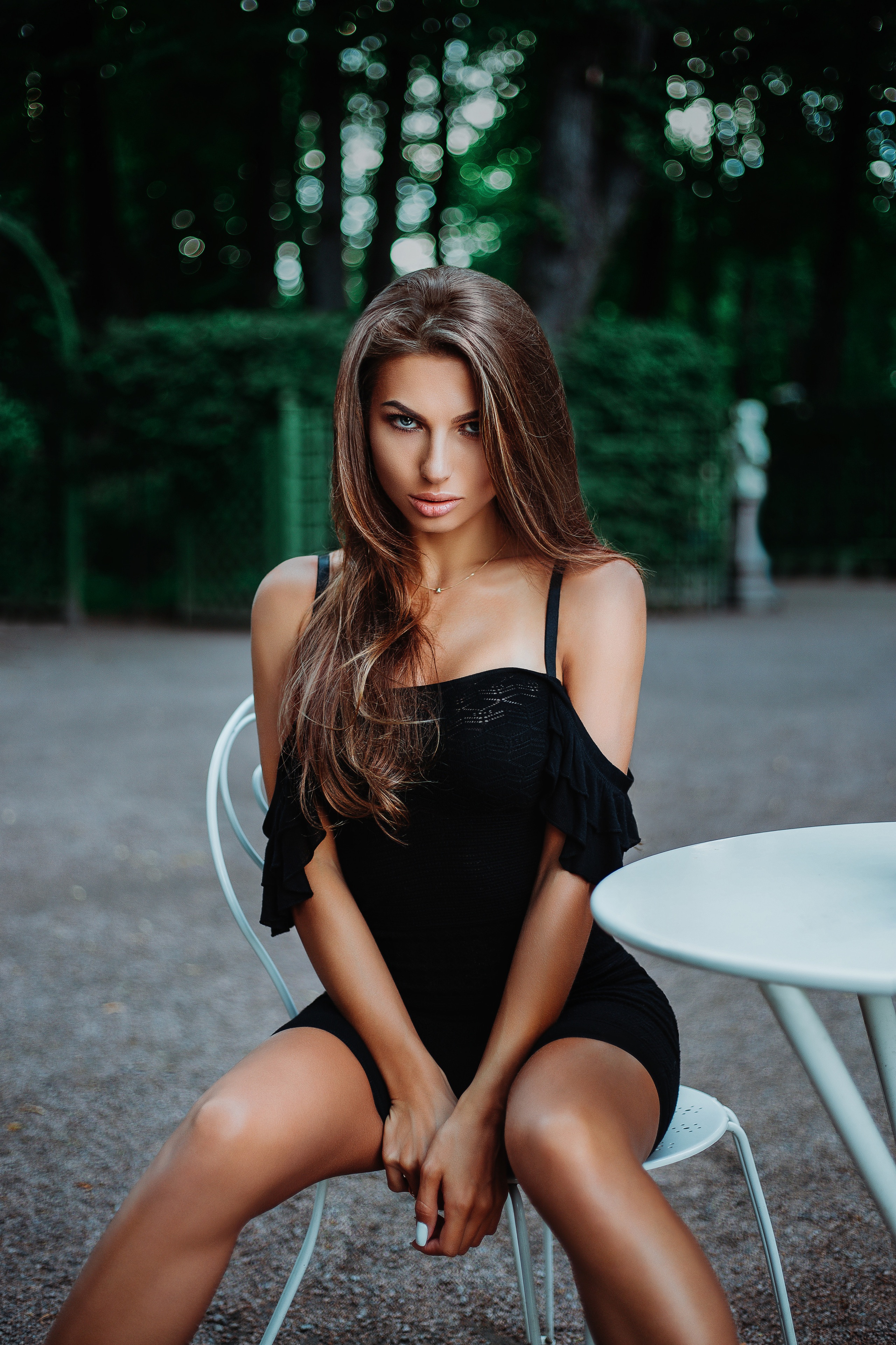 on a picnic with Daria Shy, famous Playboy & Maxim model, in Saint Petersburg