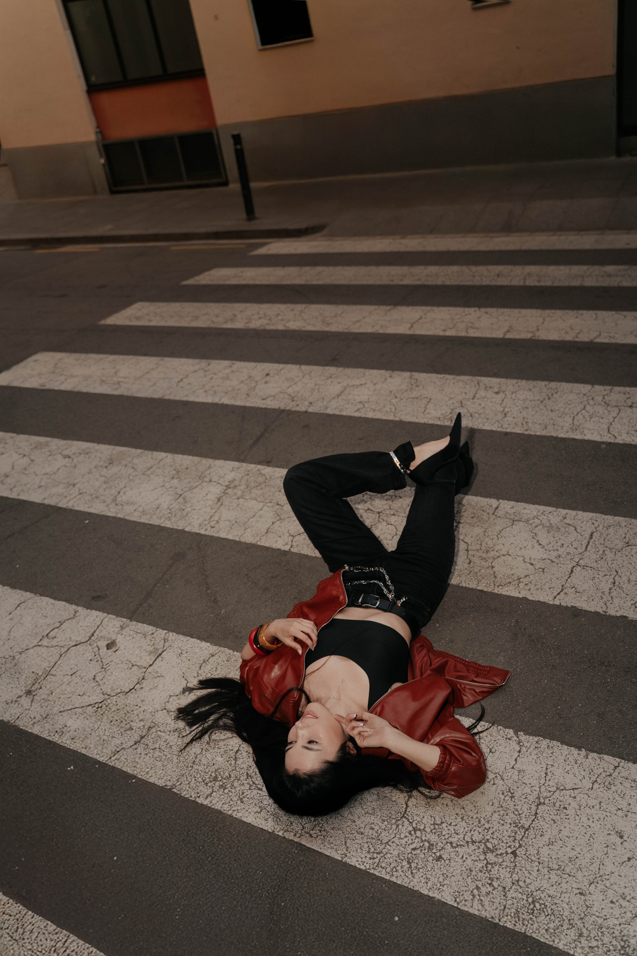 Stylistic Essentials for Your Winter Season 2025–2026 Photoshoot. DiaFoto — Wow Photographer in Barcelona | Premium Barcelona Photoshoot Experience