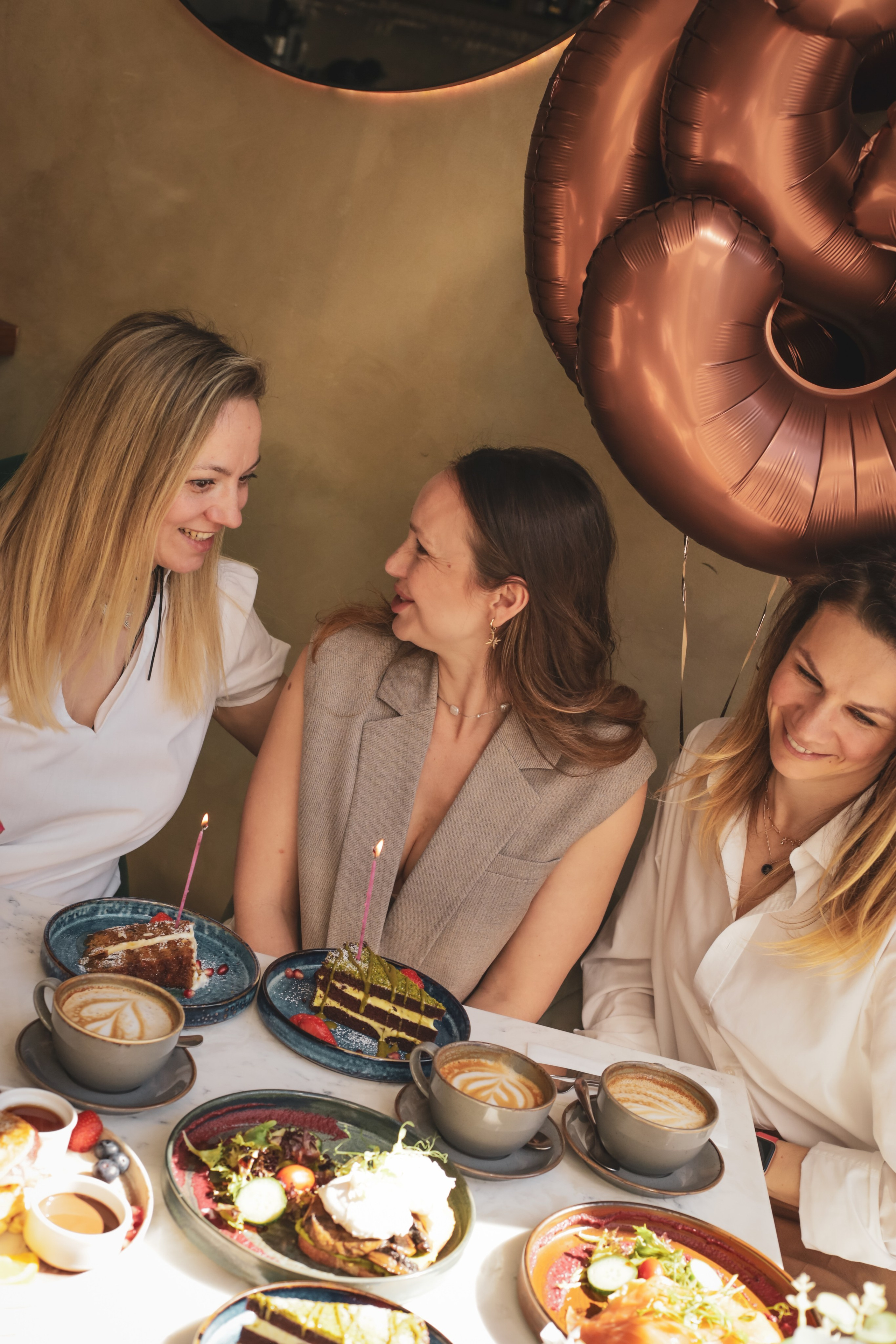 girls night out photoshoot