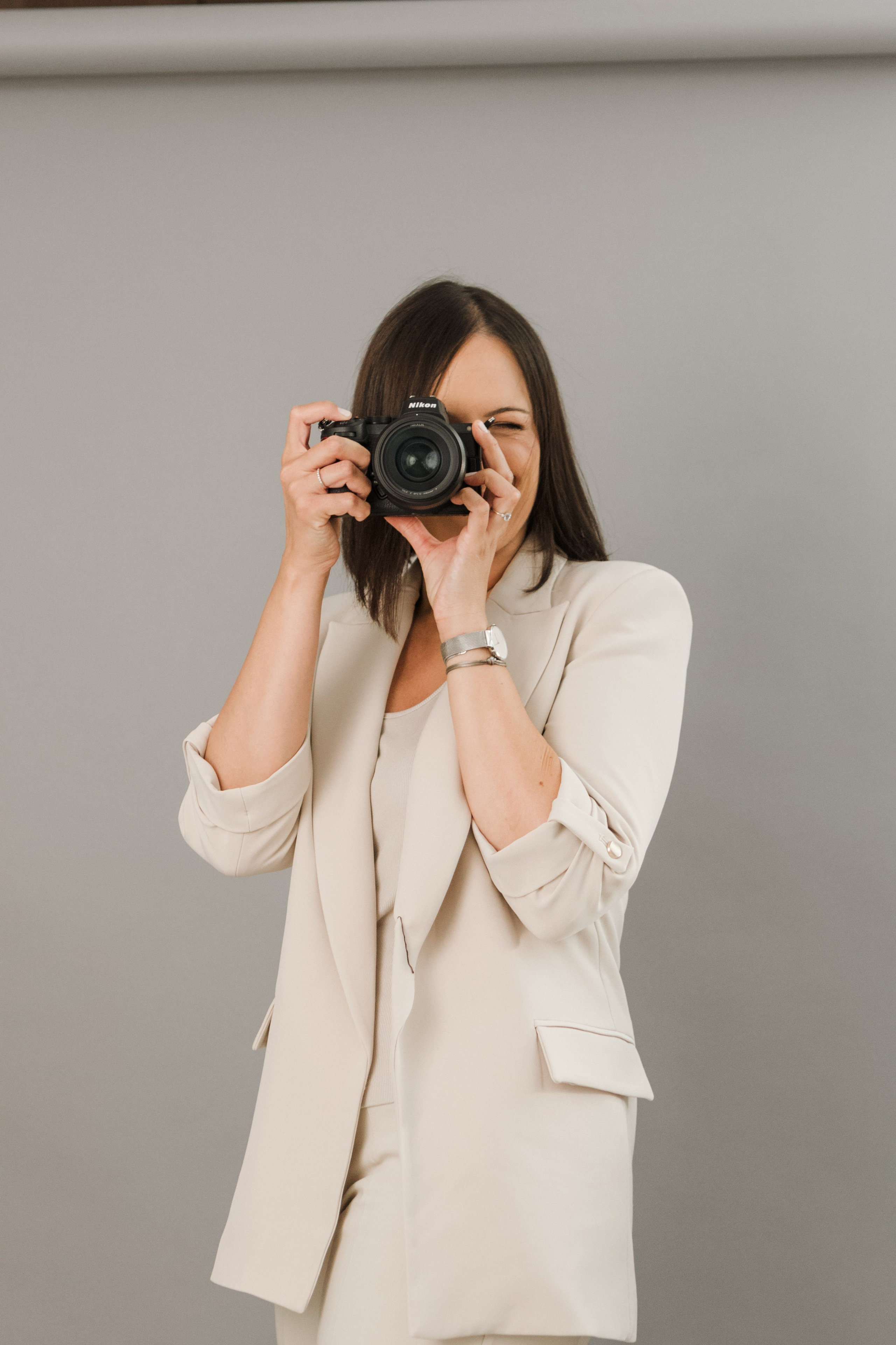 KONTAKT. Dečiji i porodični fotograf