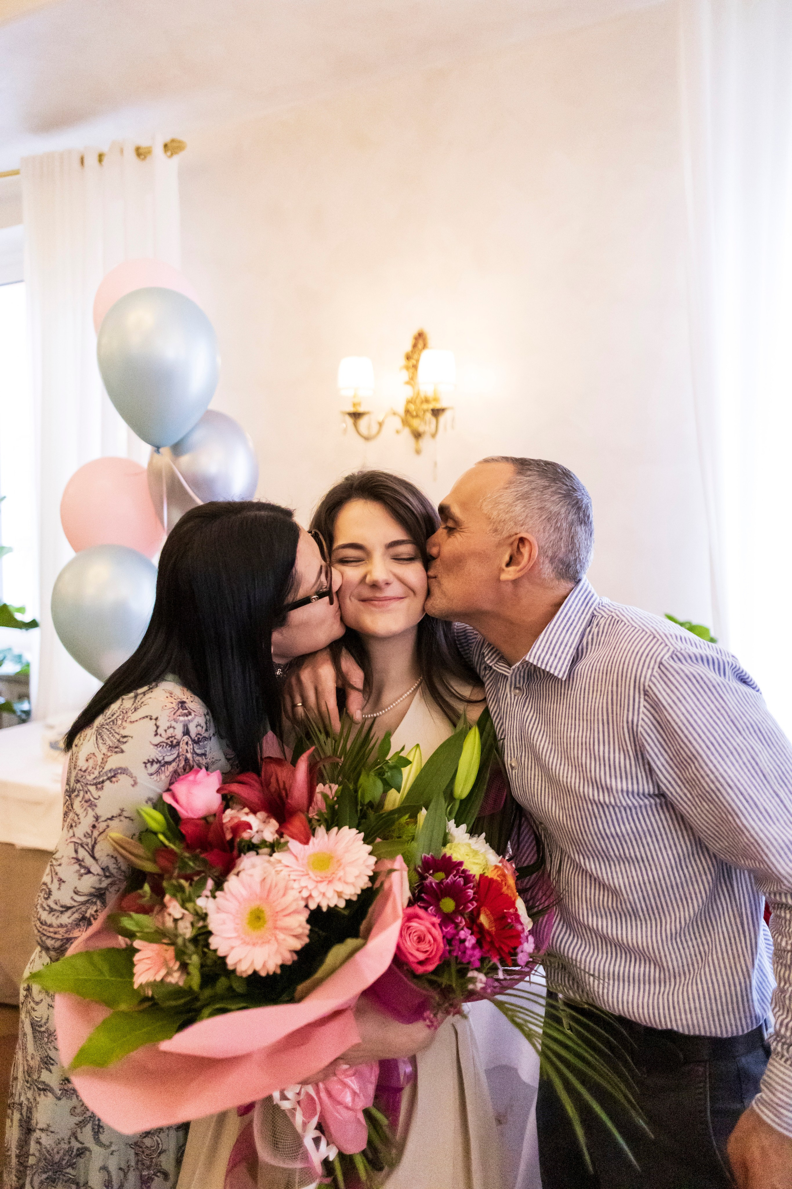 EVENT PHOTOGRAPHY PRICING. Hi! My name is Irena, and I’m a professional photographer specializing in family photography, love stories, and individual photoshoots