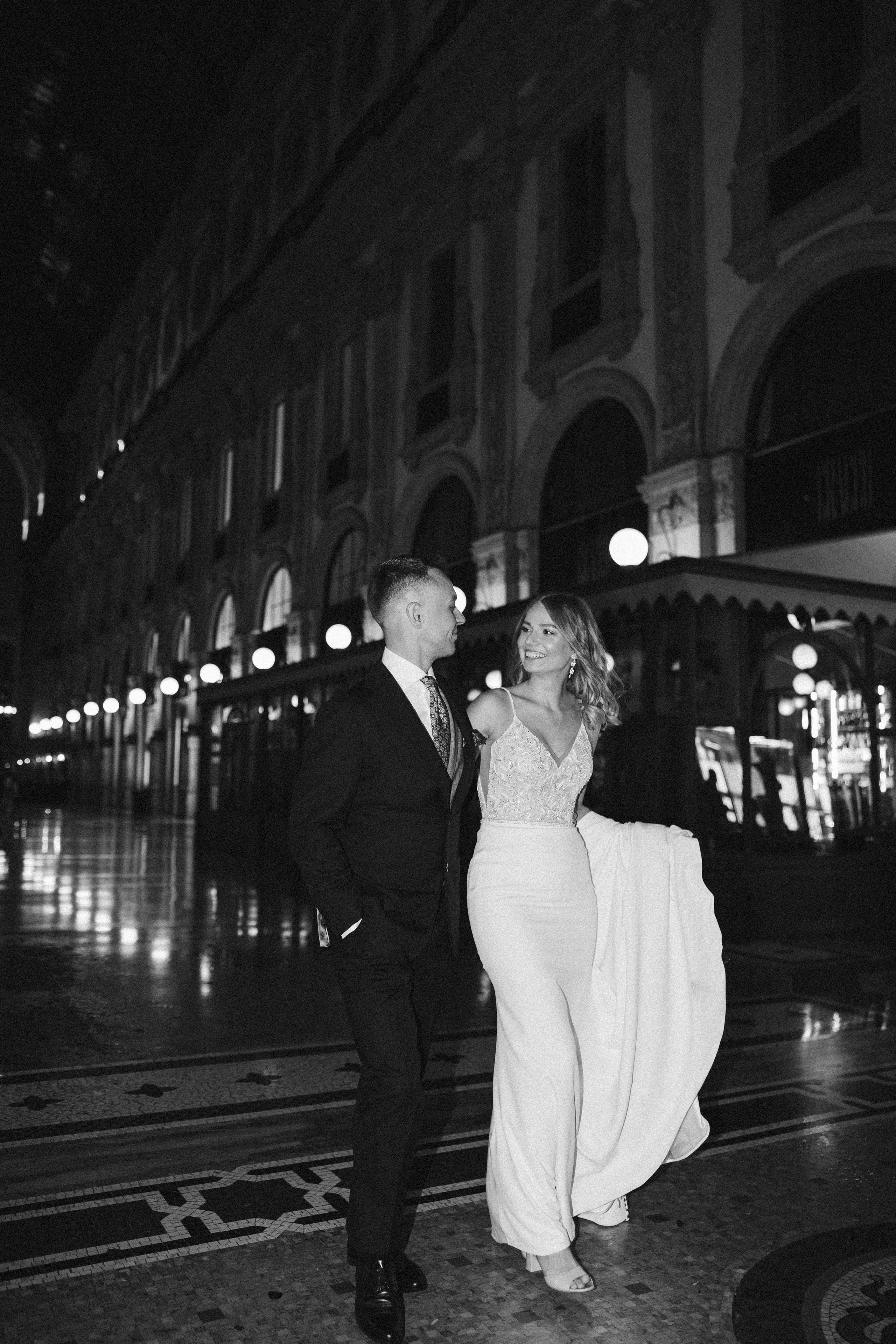 Od stylowych ulic Mediolanu po spokojne brzegi Jeziora Como 🩵. Fotograf Siedlce