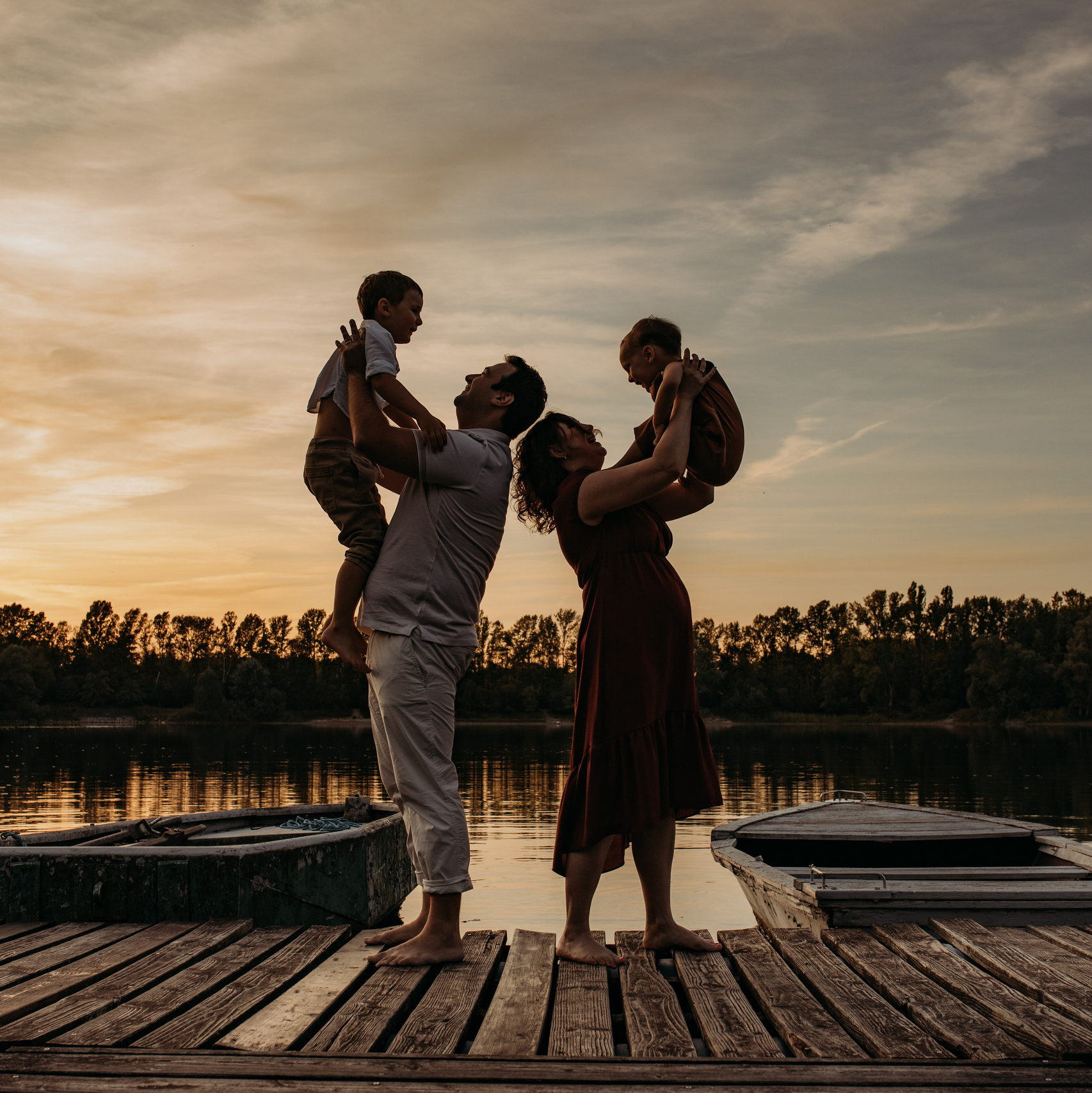 Authentisches und natürliches  Frauenportrait outdoor.