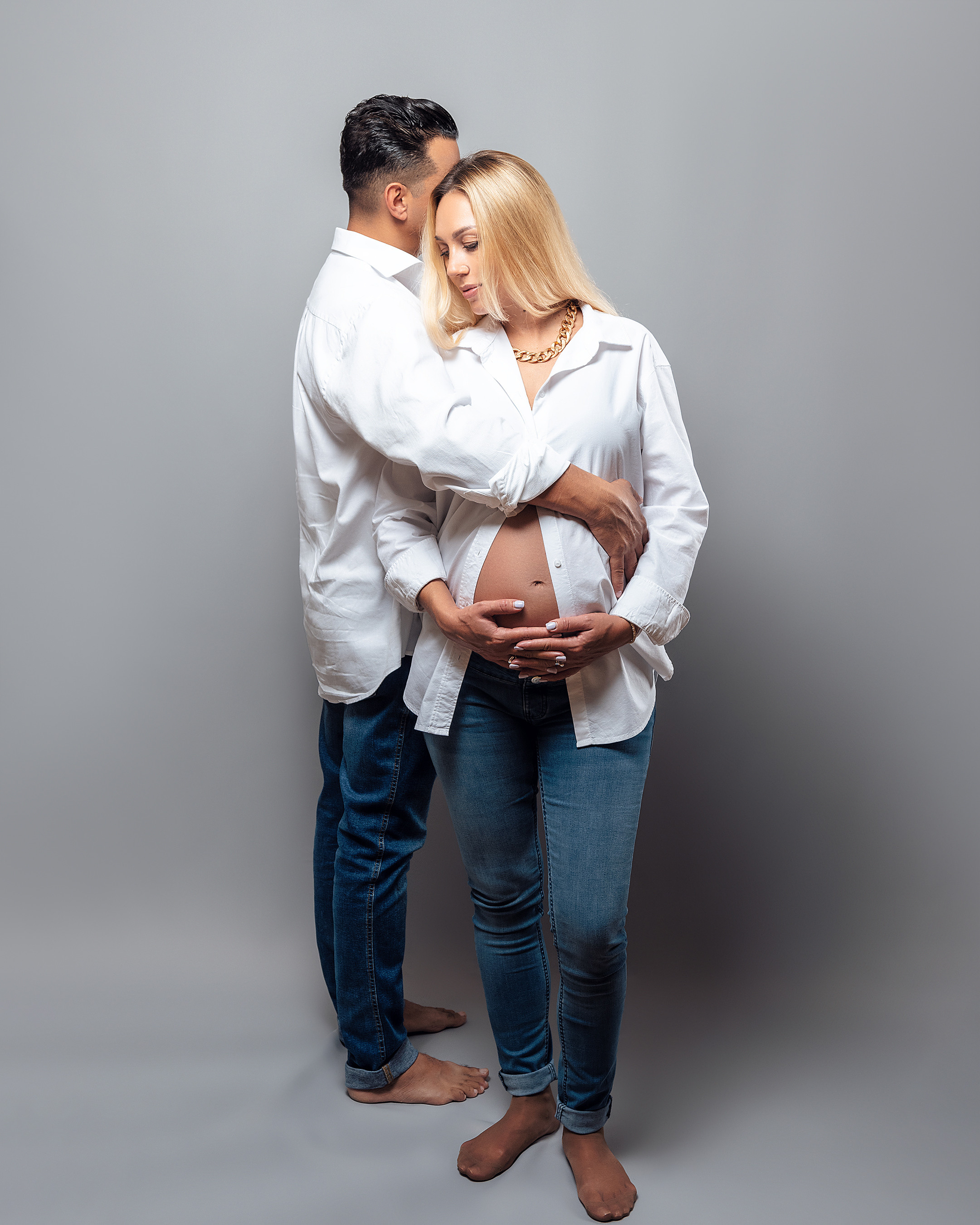 Photosessions for pregnant. Photographer Crete | Portrait Photographer | Evgenios Paopano