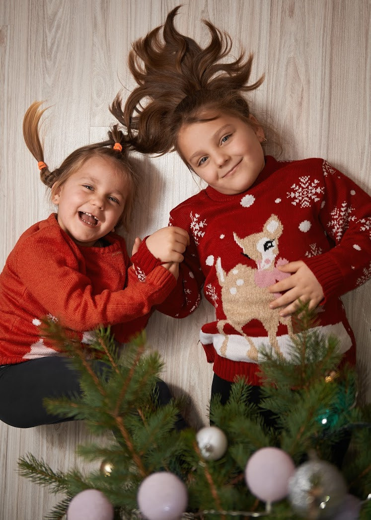 Family photo shoot. Calgary wedding photo and video. Photographer Andrii Bielikov