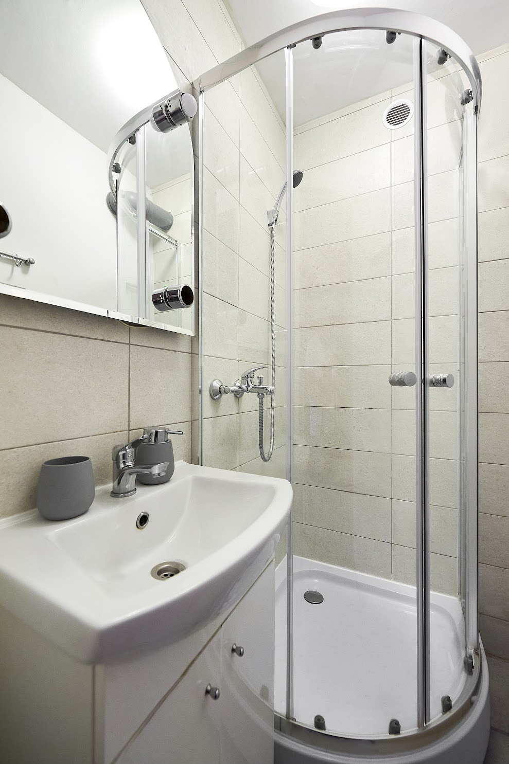 Interiors. Calgary wedding photo and video. Photographer Andrii Bielikov